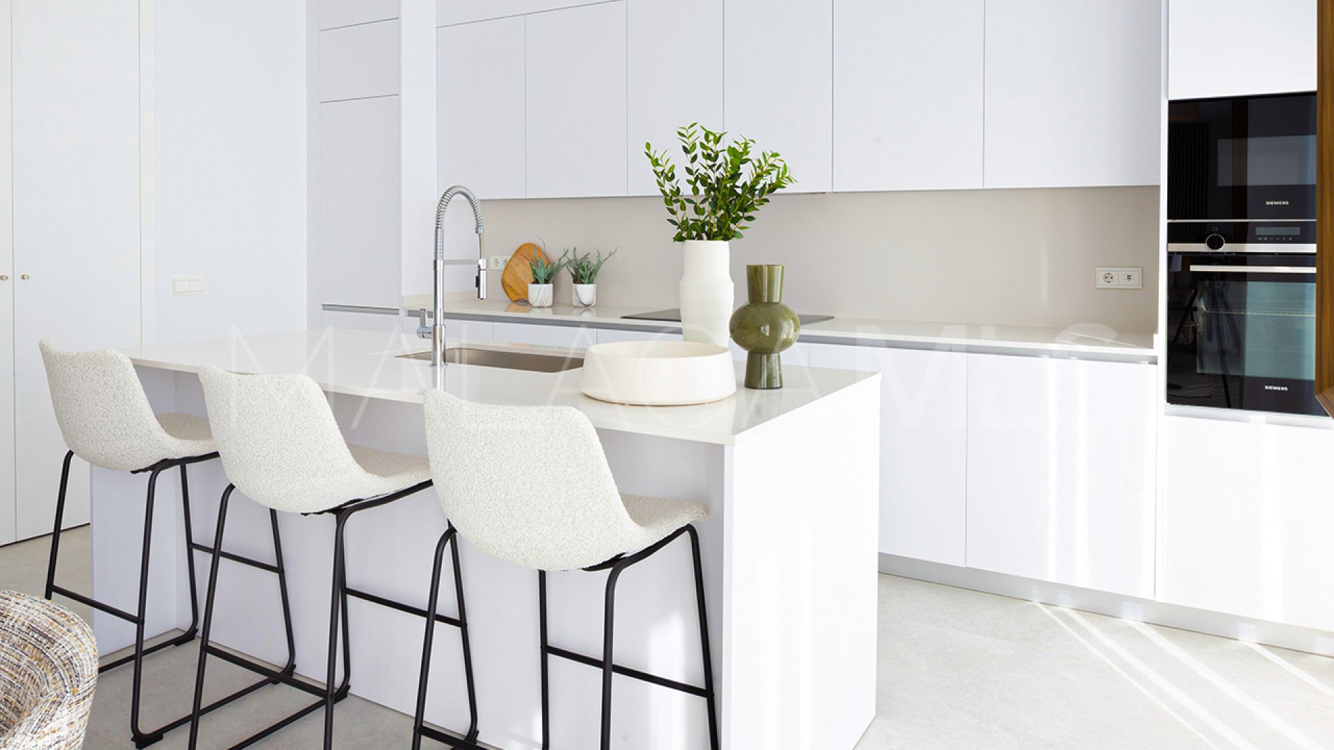 Appartement rez de chaussée for sale in Marbella Est