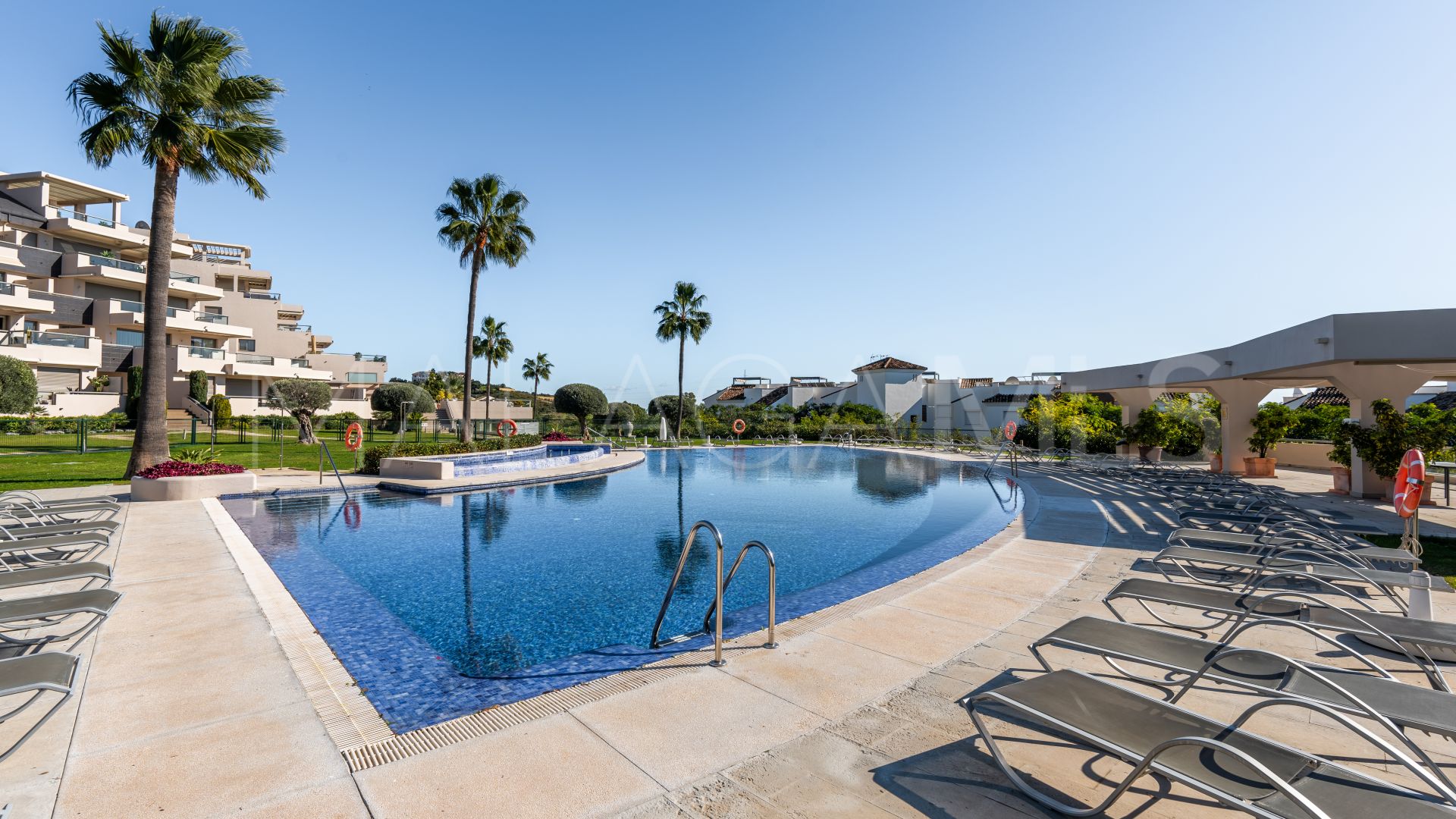 For sale Los Arrayanes Golf apartment