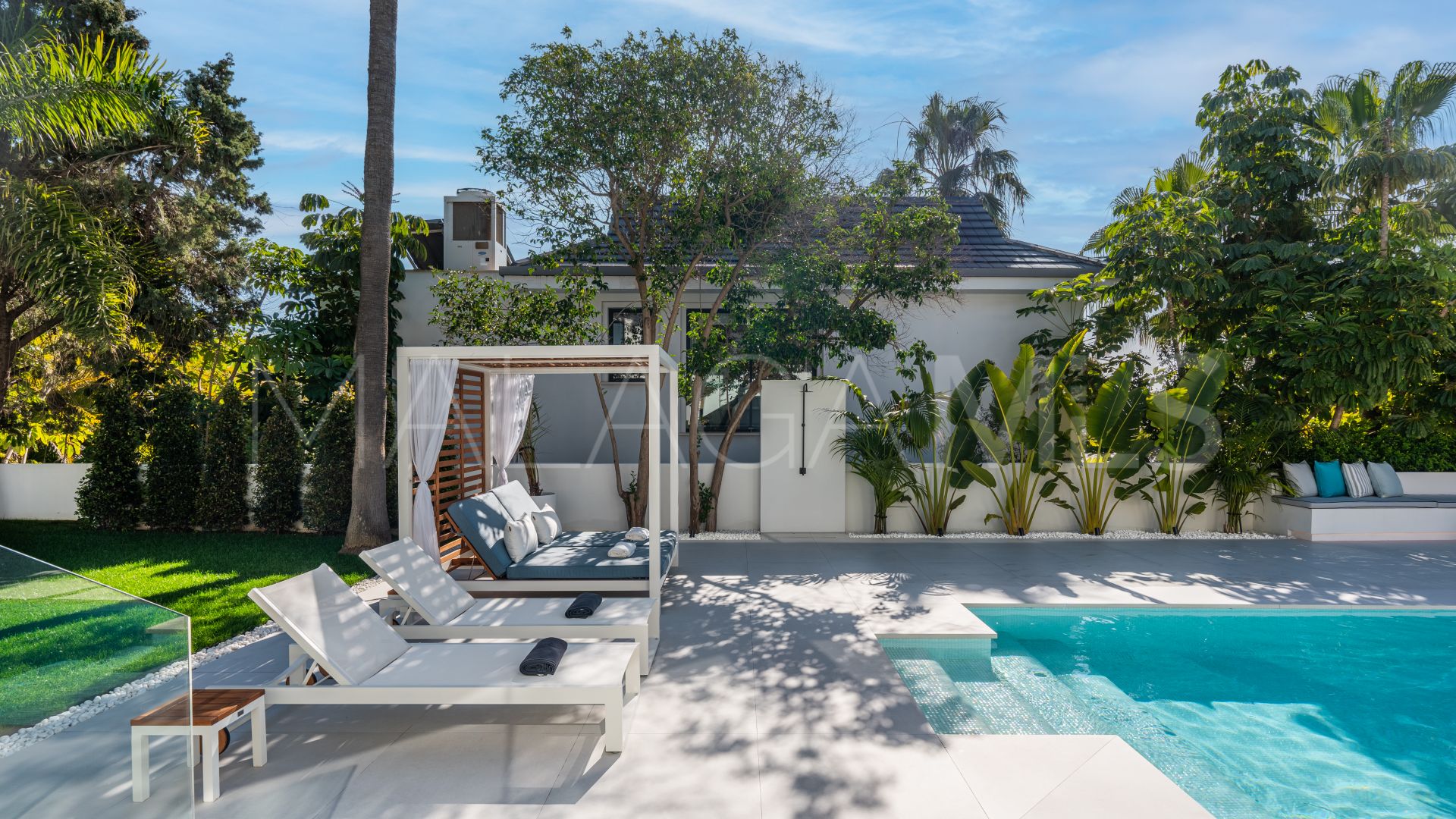 Villa for sale in Marbesa