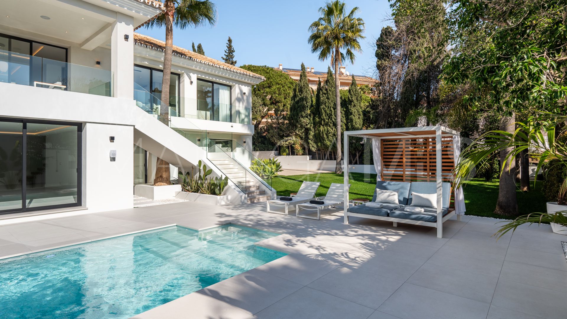 Villa for sale in Marbesa