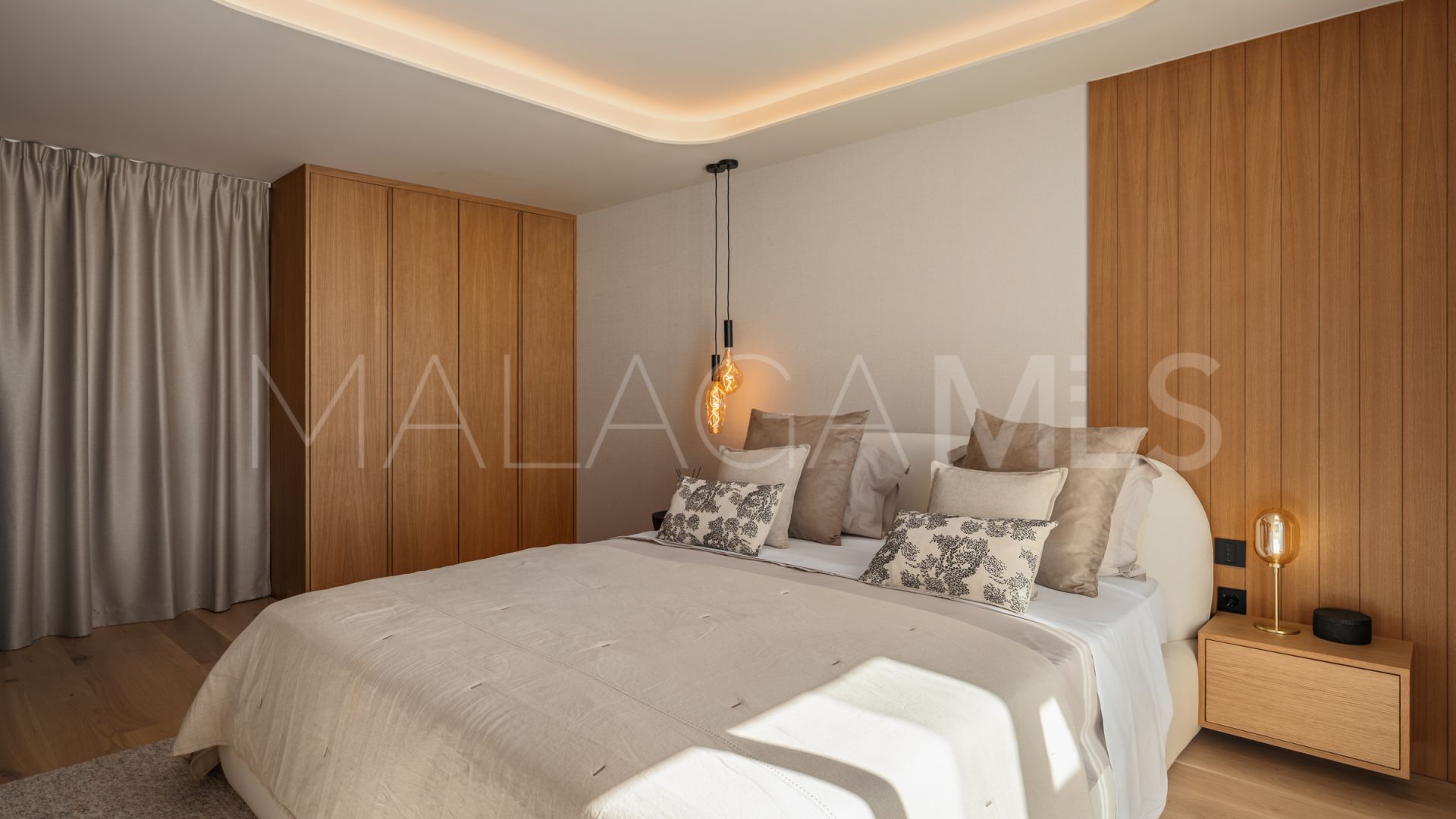 For sale Palacetes Los Belvederes 3 bedrooms duplex penthouse