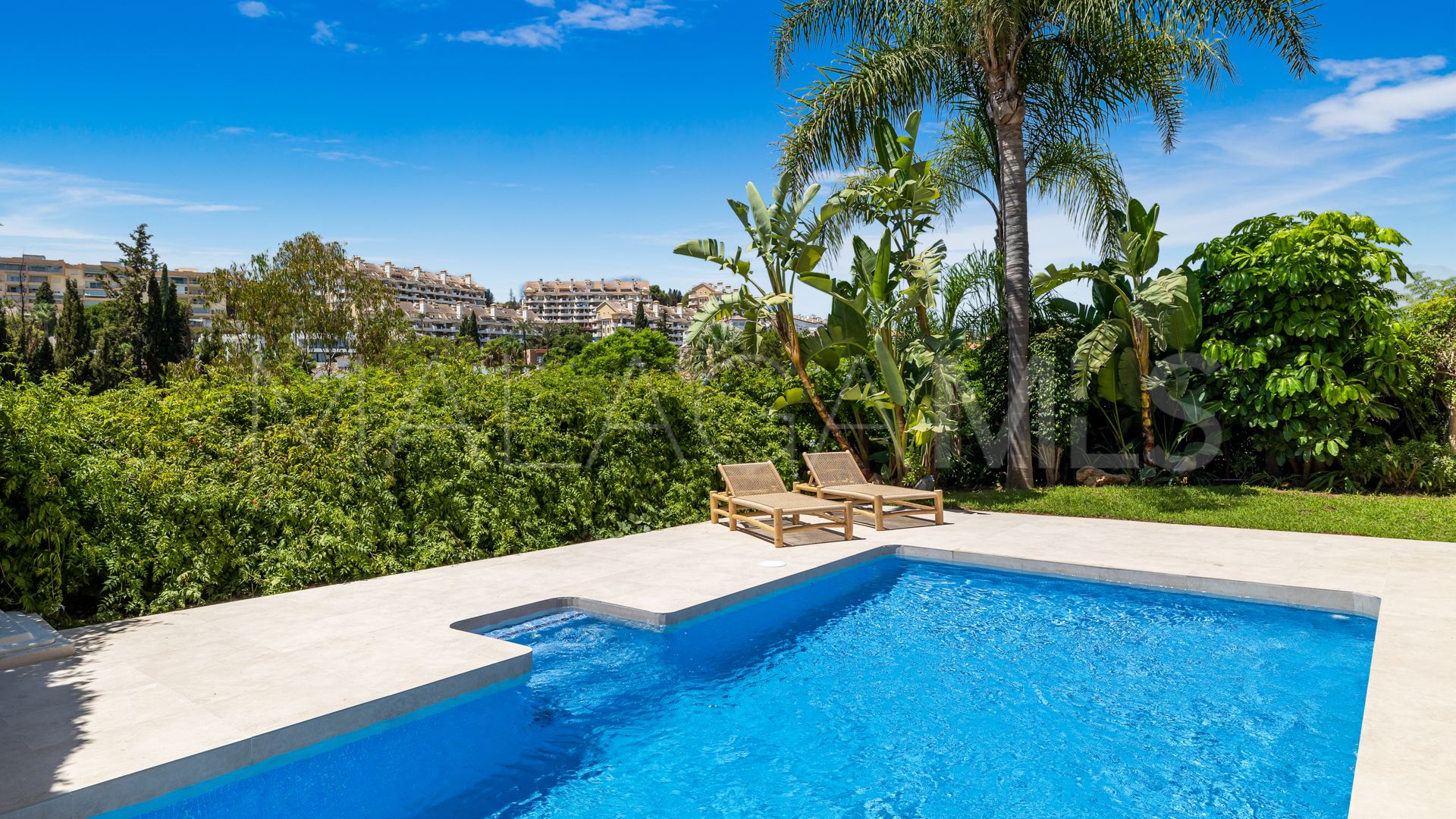Einfamilienhaushälfte for sale in Marbella - Puerto Banus