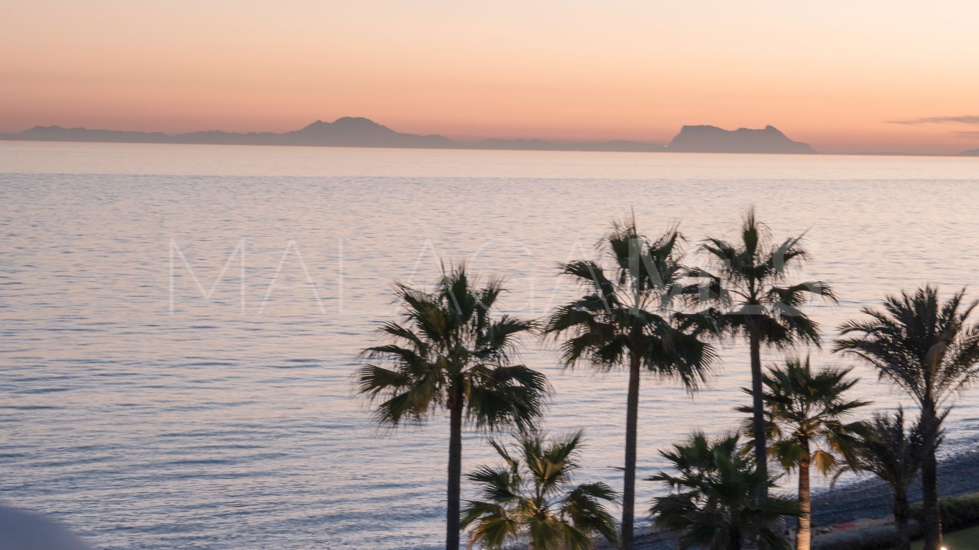 Takvåning for sale in Estepona