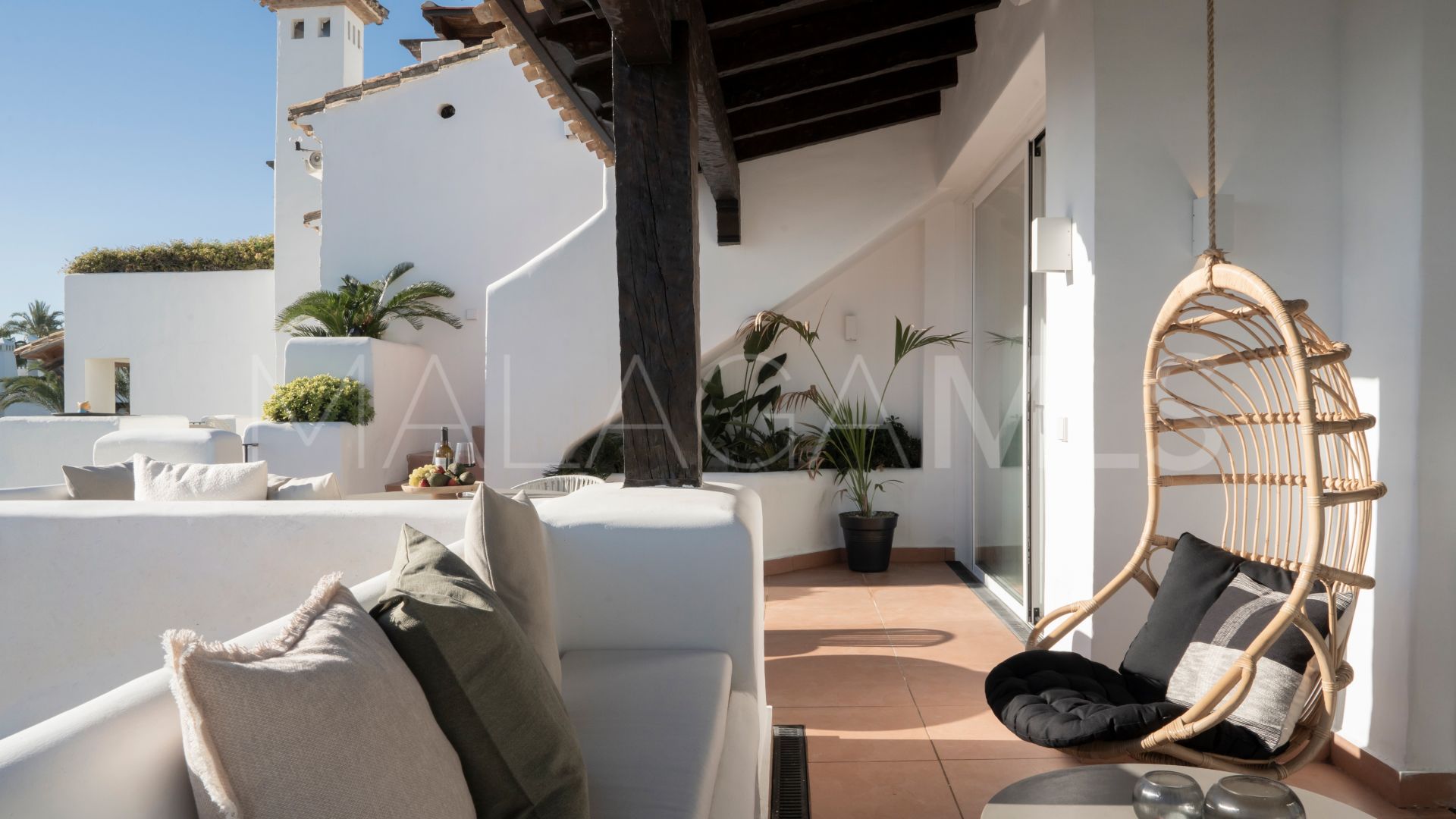 Appartement terrasse for sale in Estepona