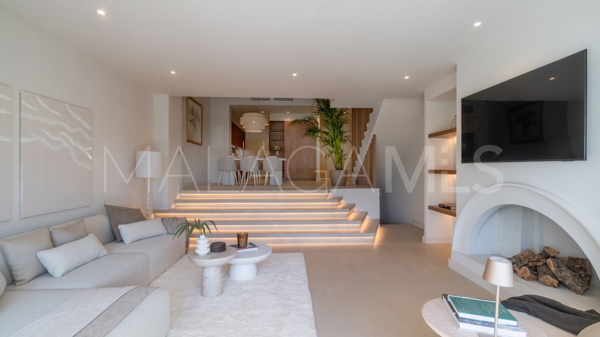 Reihenhaus for sale in Nueva Andalucia