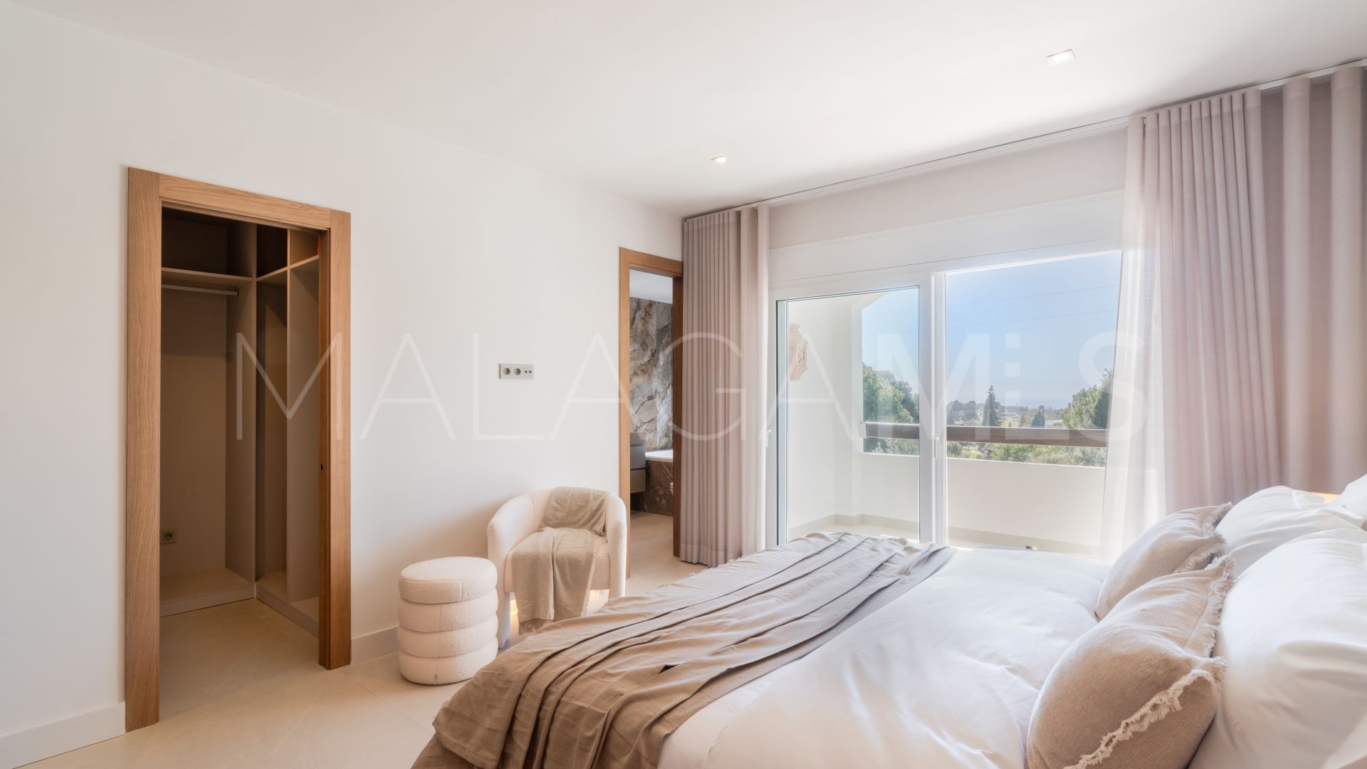 Reihenhaus for sale in Nueva Andalucia
