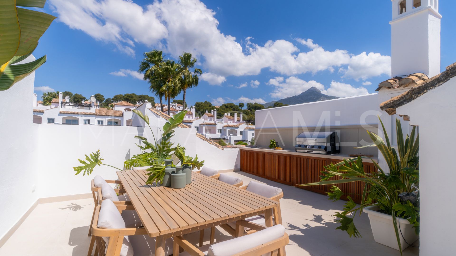 Reihenhaus for sale in Nueva Andalucia