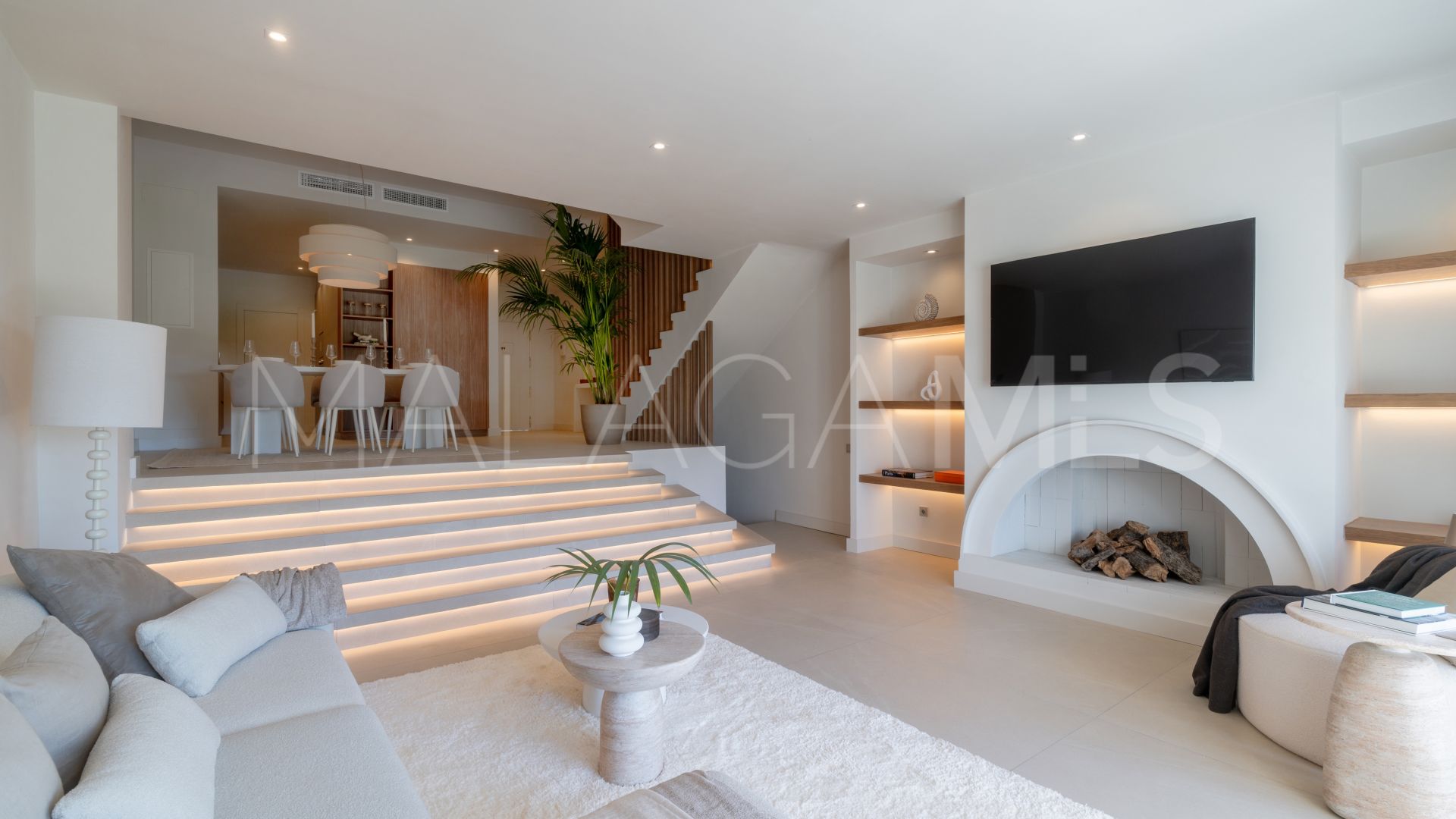 Reihenhaus for sale in Nueva Andalucia