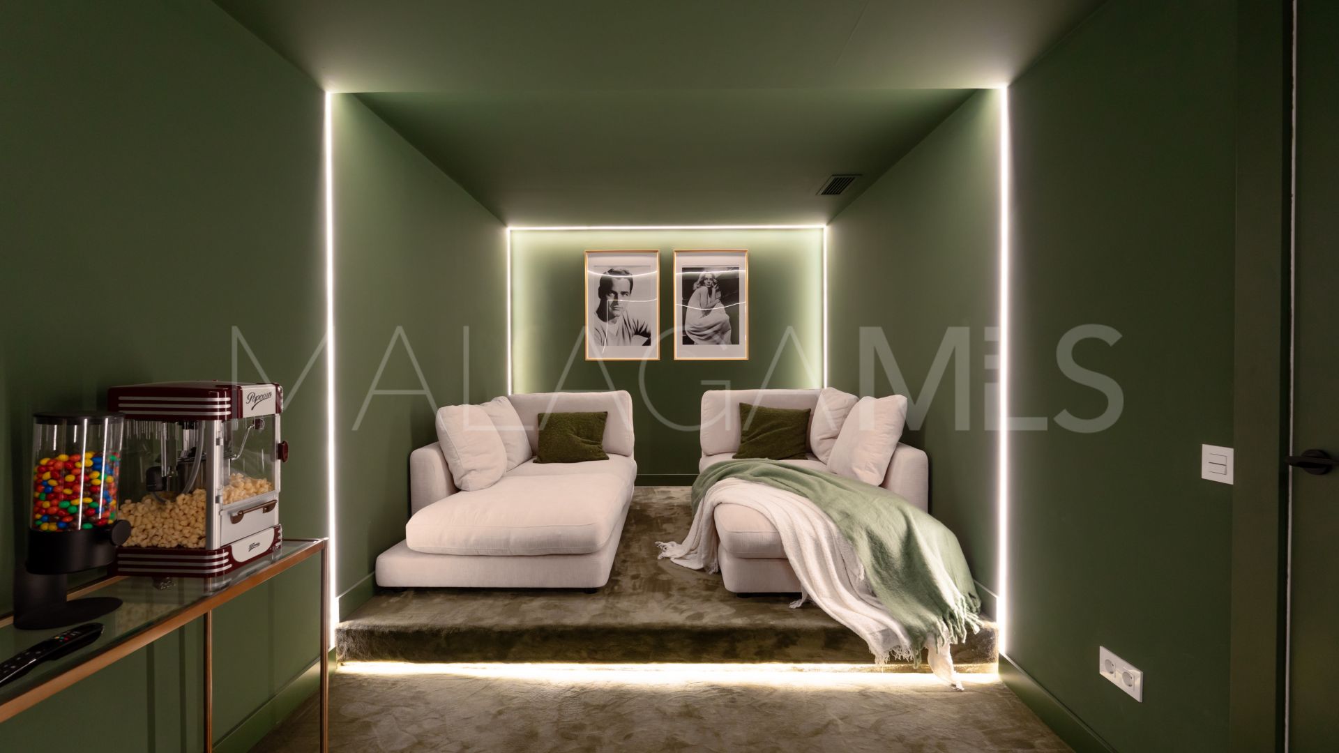 Reihenhaus for sale in Nueva Andalucia