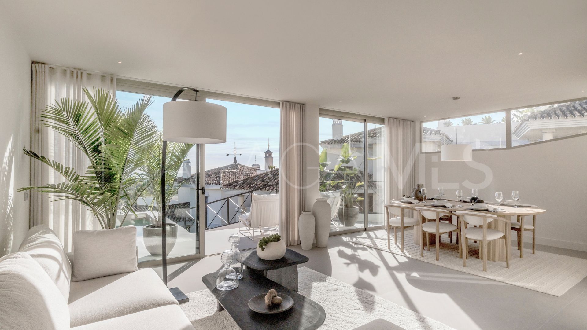 Nueva Andalucia, apartamento planta baja de 3 bedrooms a la venta