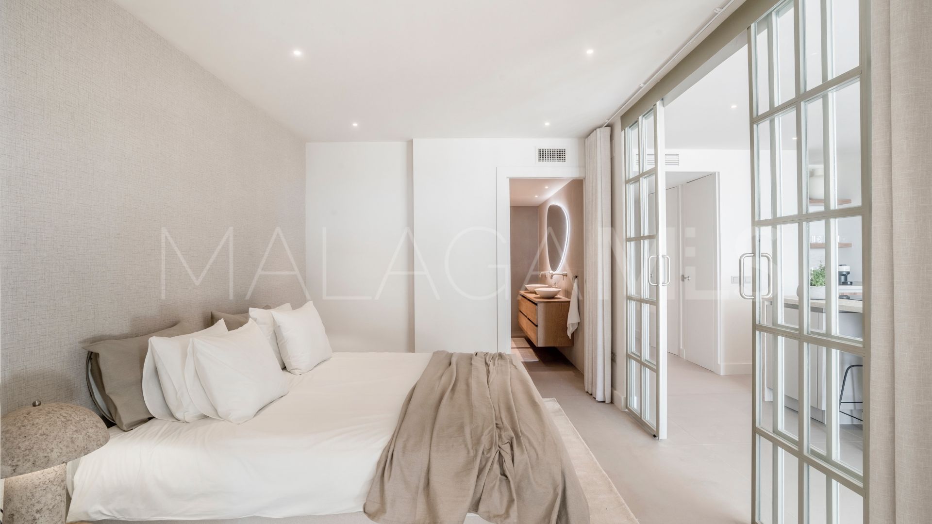 Appartement rez de chaussée for sale in Nueva Andalucia
