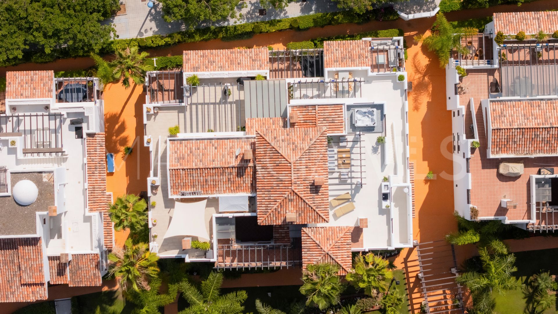 Nueva Alcantara, atico duplex for sale