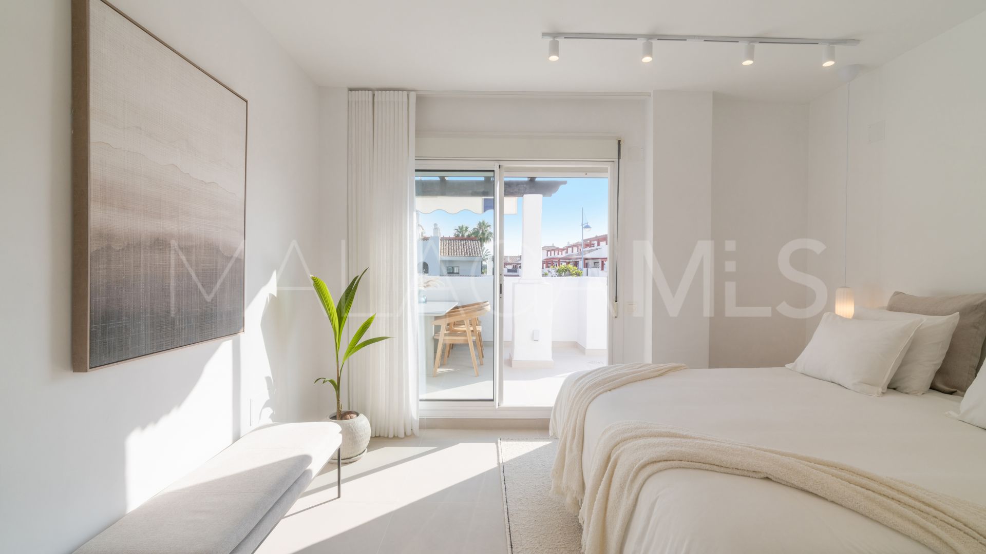 Nueva Alcantara, atico duplex for sale