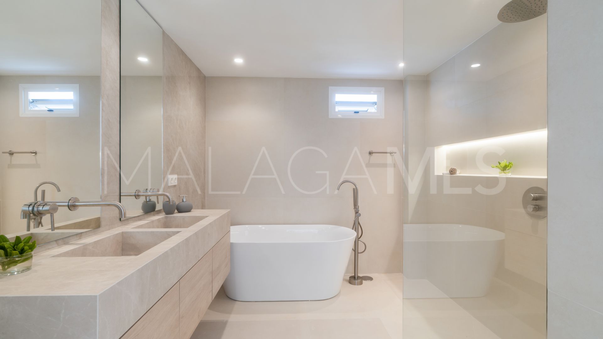 Nueva Alcantara, atico duplex for sale