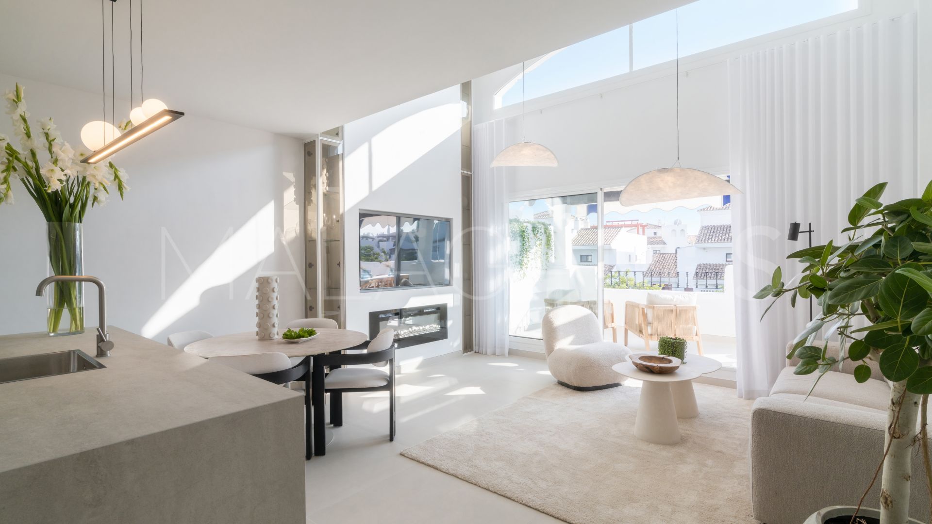Nueva Alcantara, atico duplex for sale