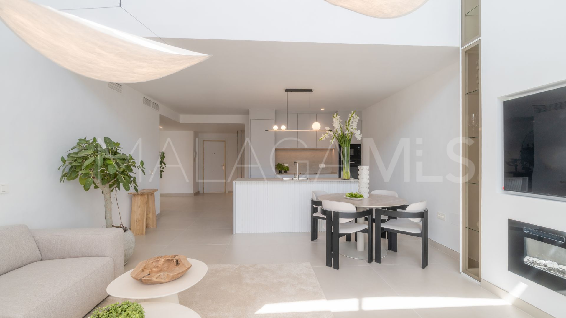 Nueva Alcantara, atico duplex for sale