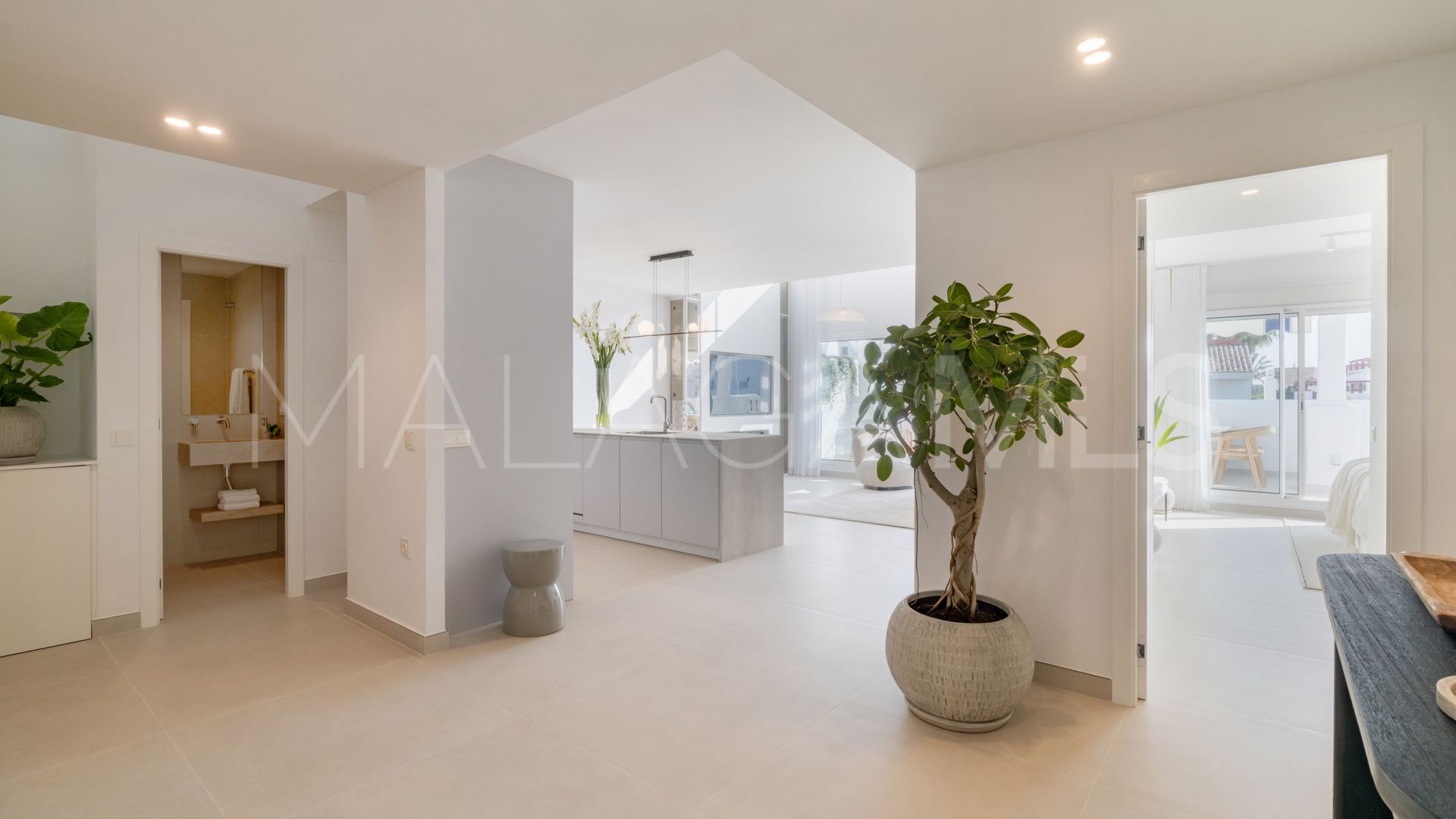 Nueva Alcantara, atico duplex for sale