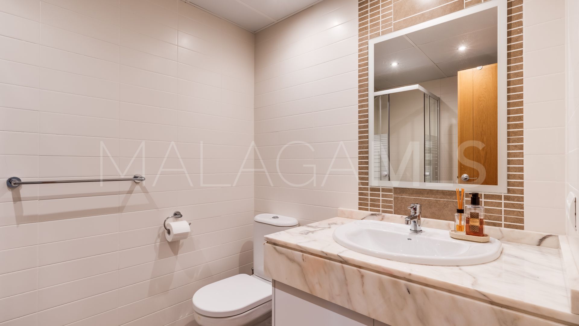 Appartement rez de chaussée for sale in Estepona