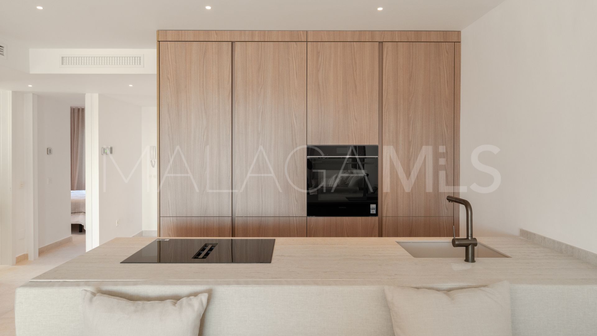 Lägenhet for sale in Palacetes Los Belvederes