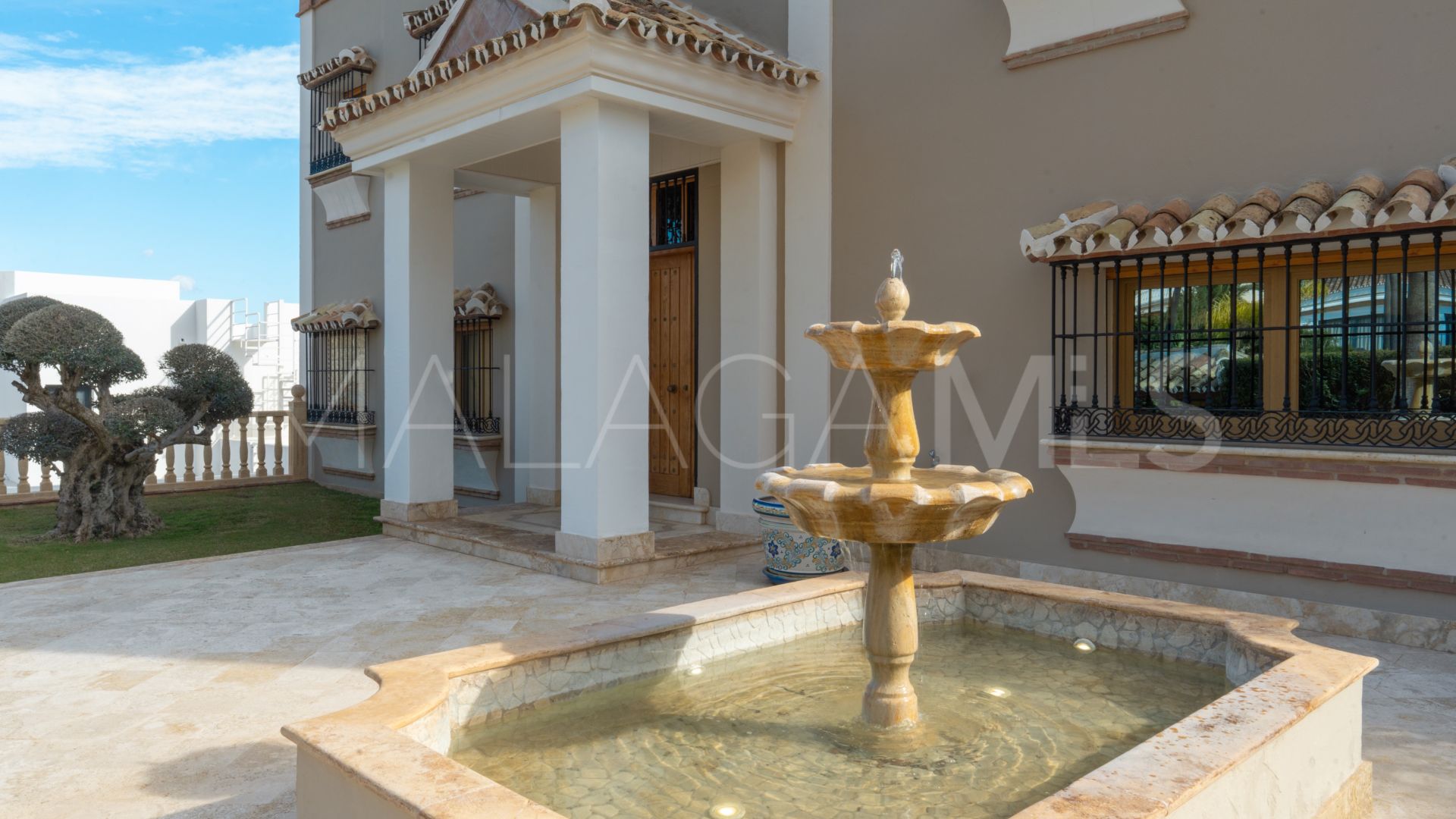 Villa for sale in Cala de Mijas