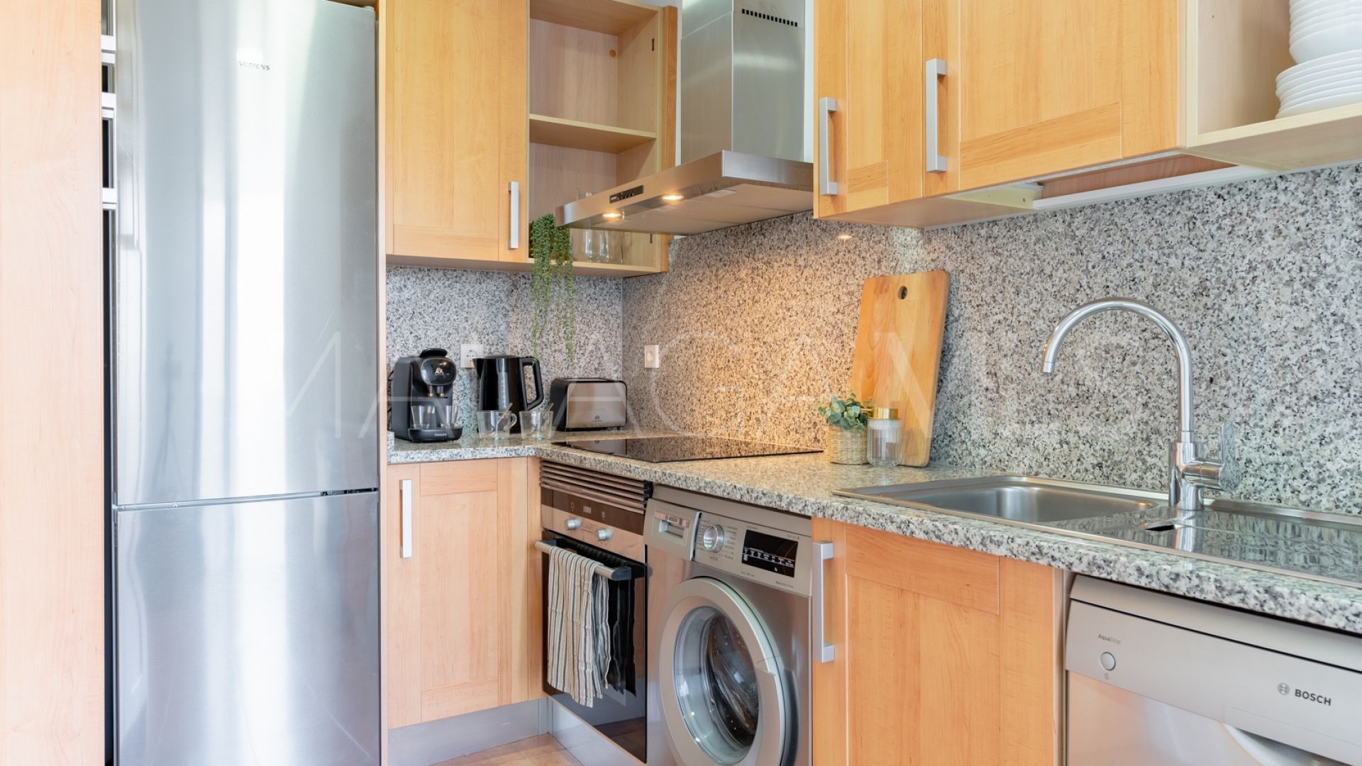 Apartamento planta baja a la venta in Estepona