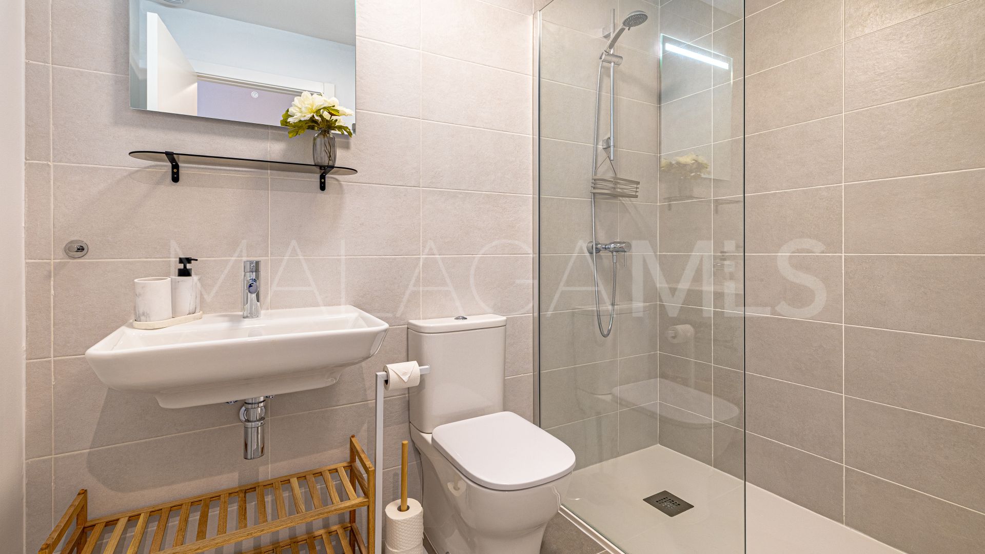 Lägenhet for sale in Estepona