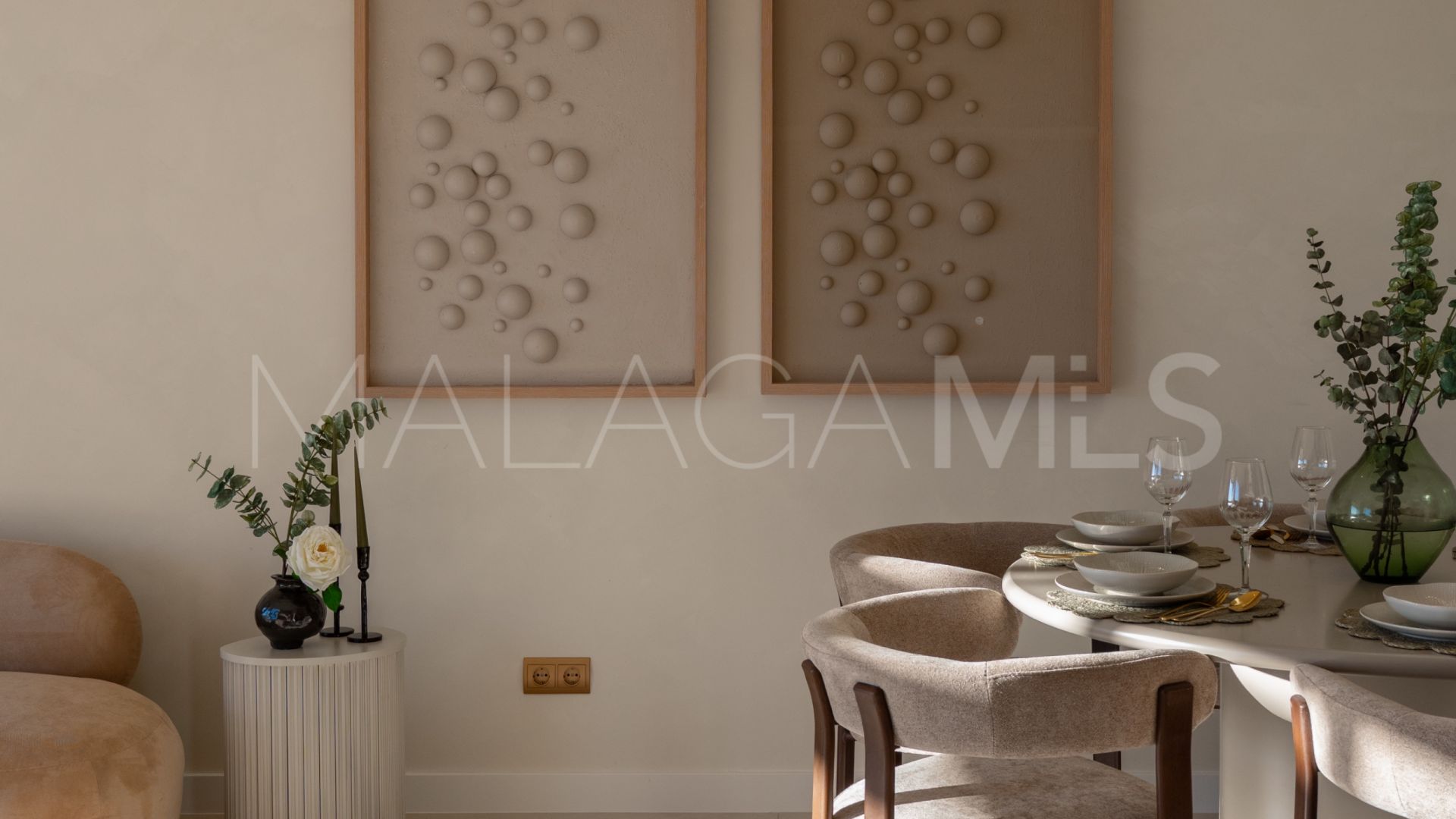 Tvåvånings takvåning for sale in Altos de La Quinta