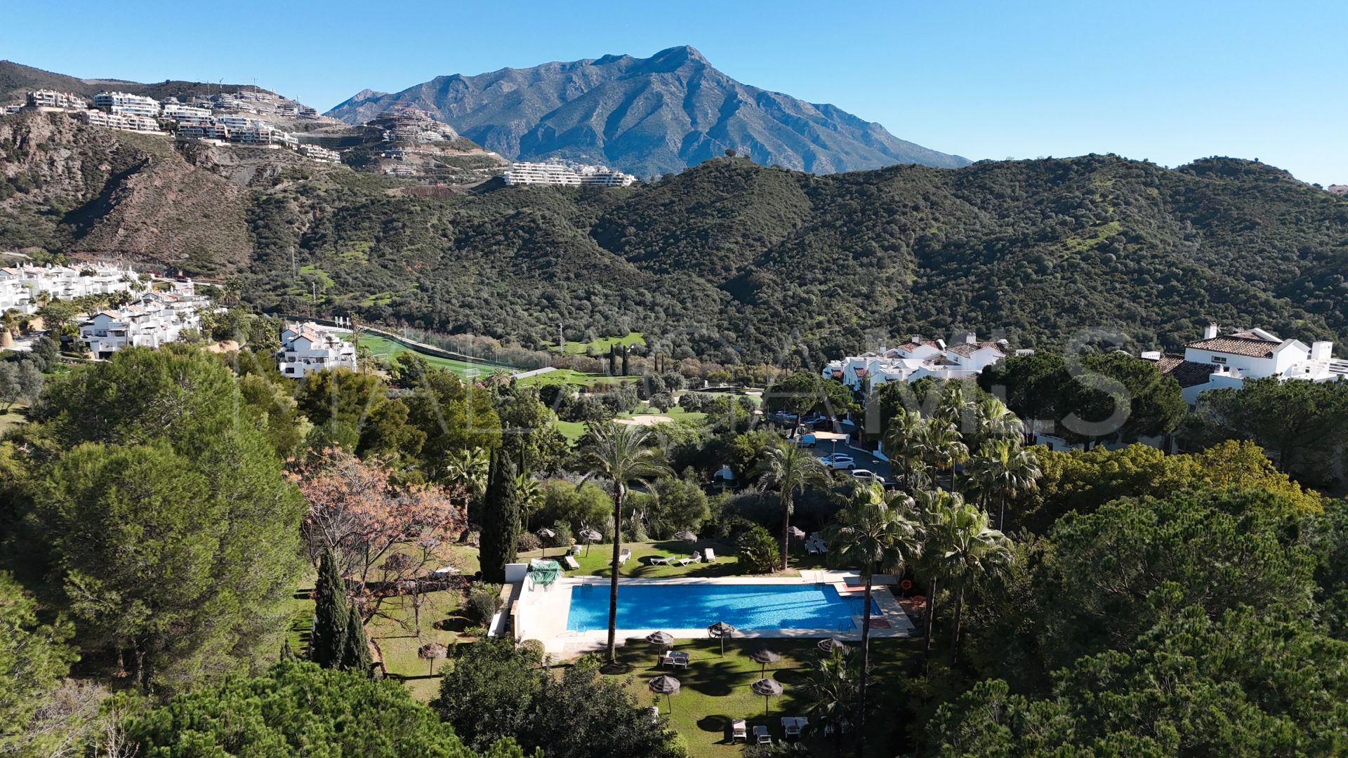 Tvåvånings takvåning for sale in Altos de La Quinta