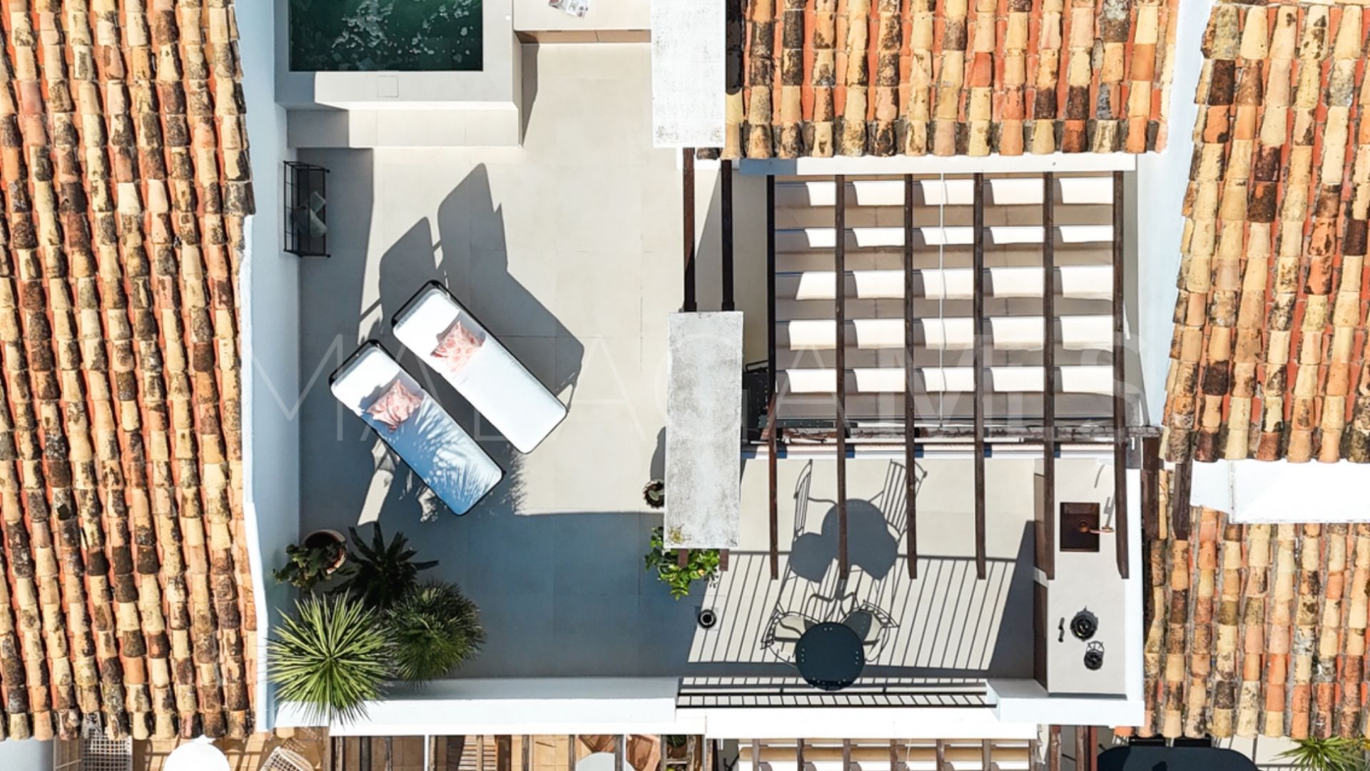 Tvåvånings takvåning for sale in Altos de La Quinta