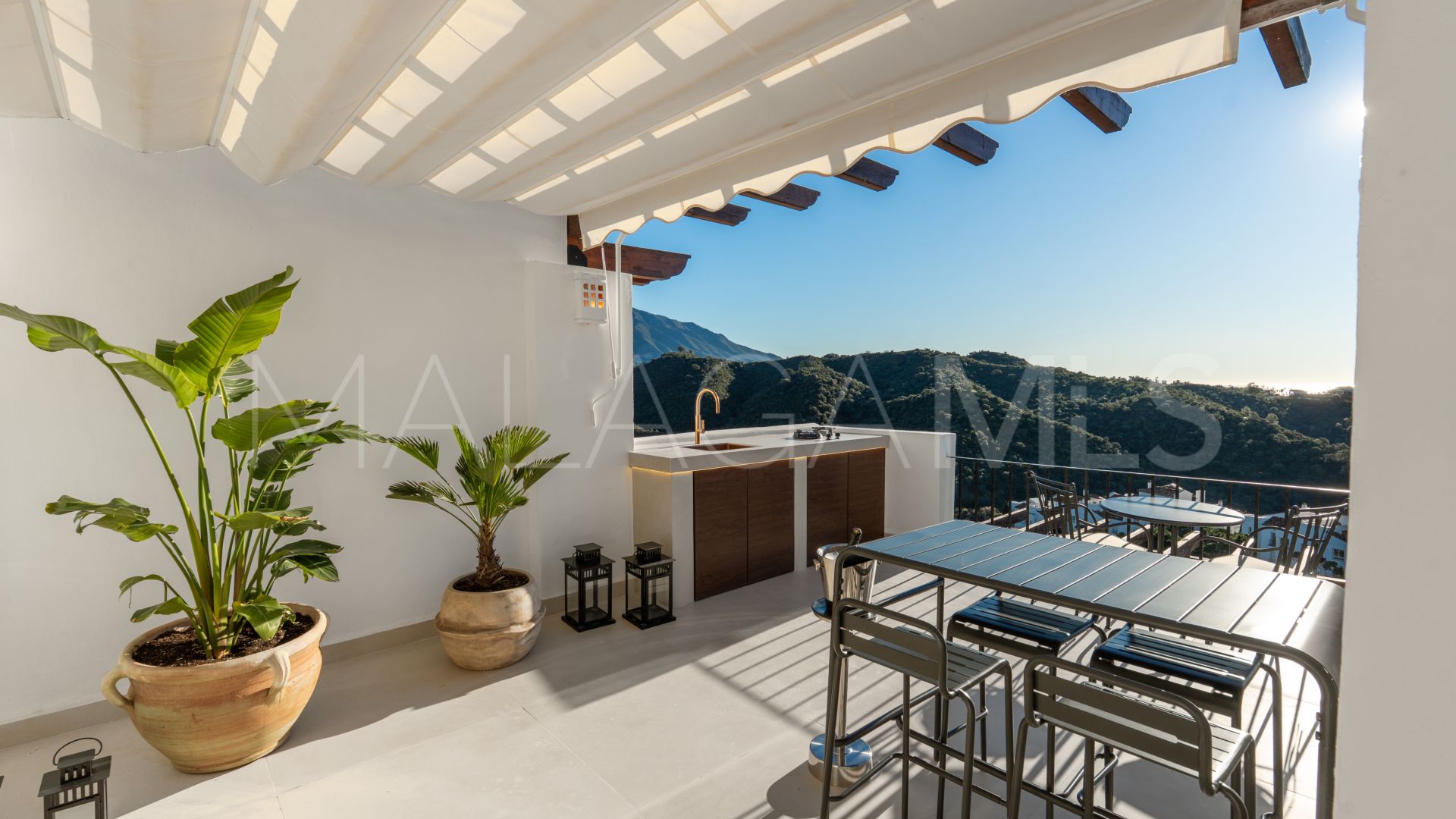 Tvåvånings takvåning for sale in Altos de La Quinta