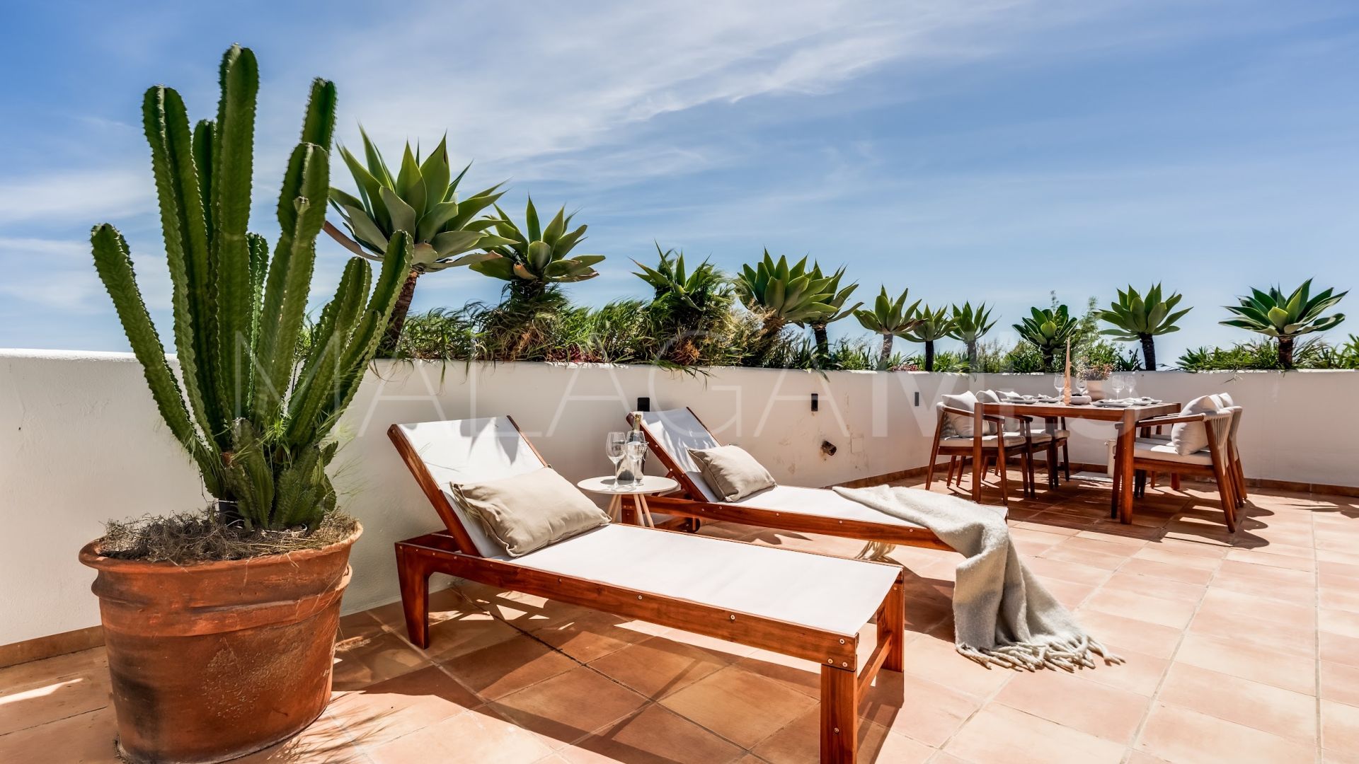 Tvåvånings takvåning for sale in Estepona