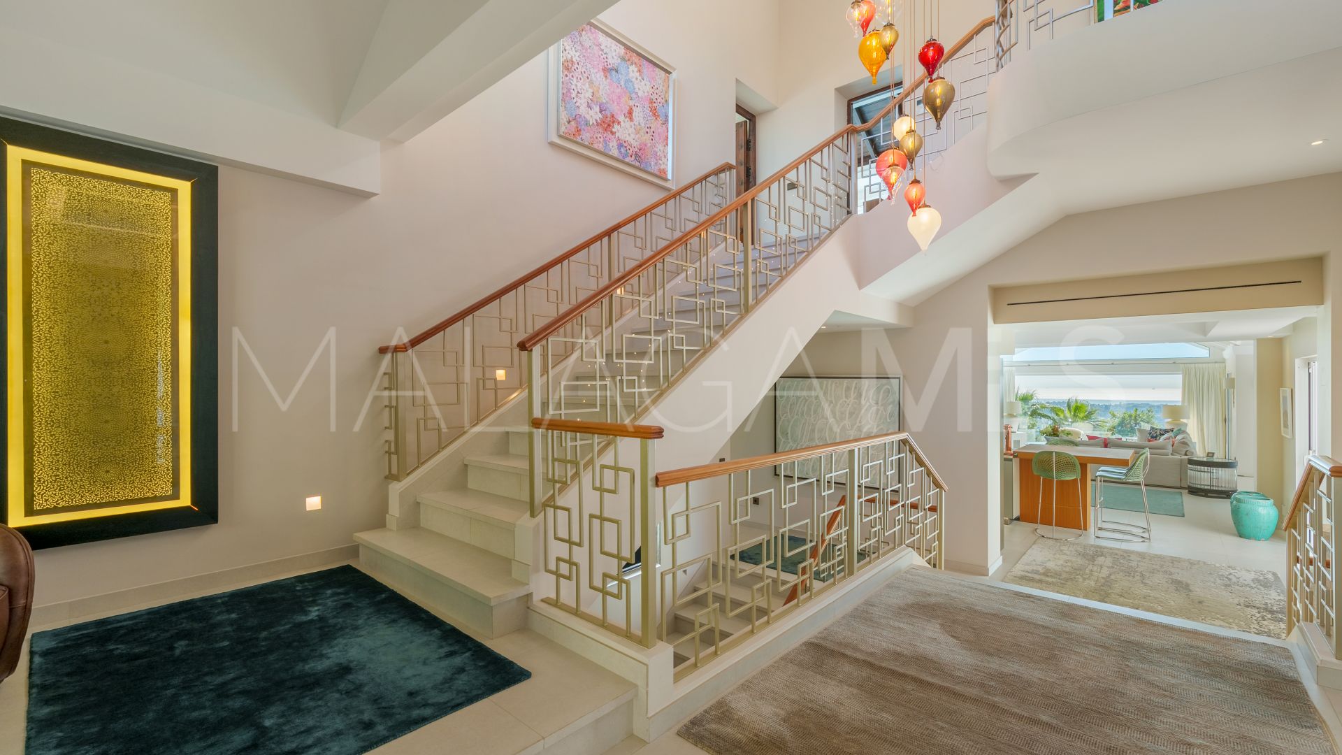 Villa for sale in Benahavis