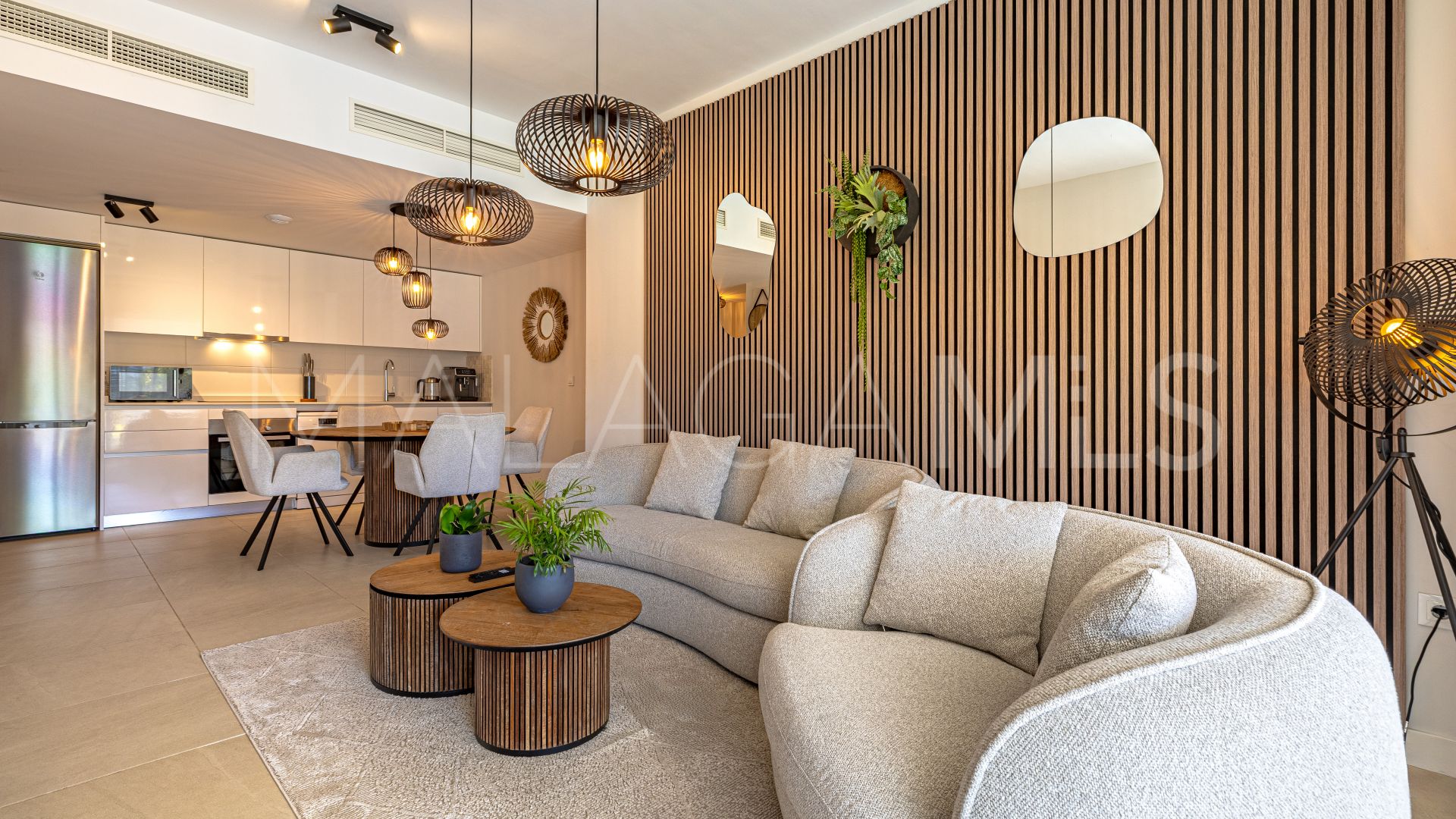 Erdgeschosswohnung for sale in Estepona