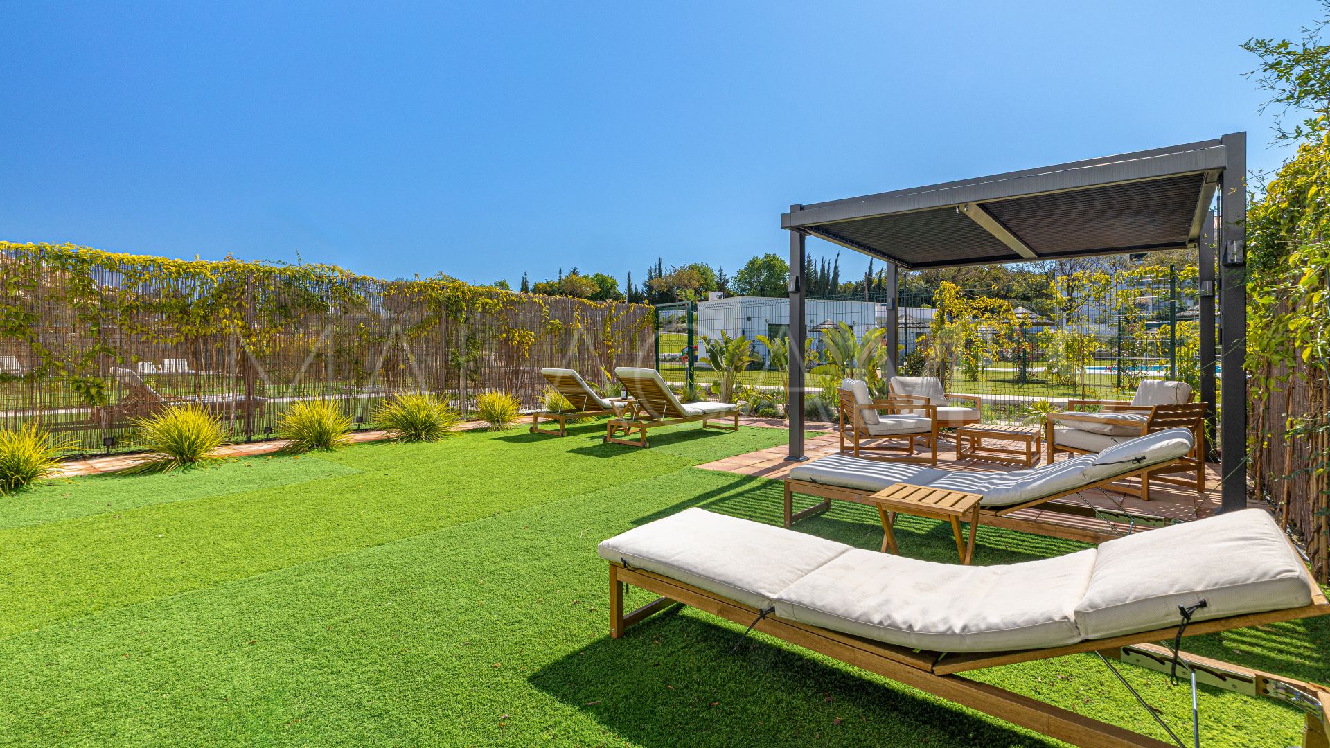 Erdgeschosswohnung for sale in Estepona