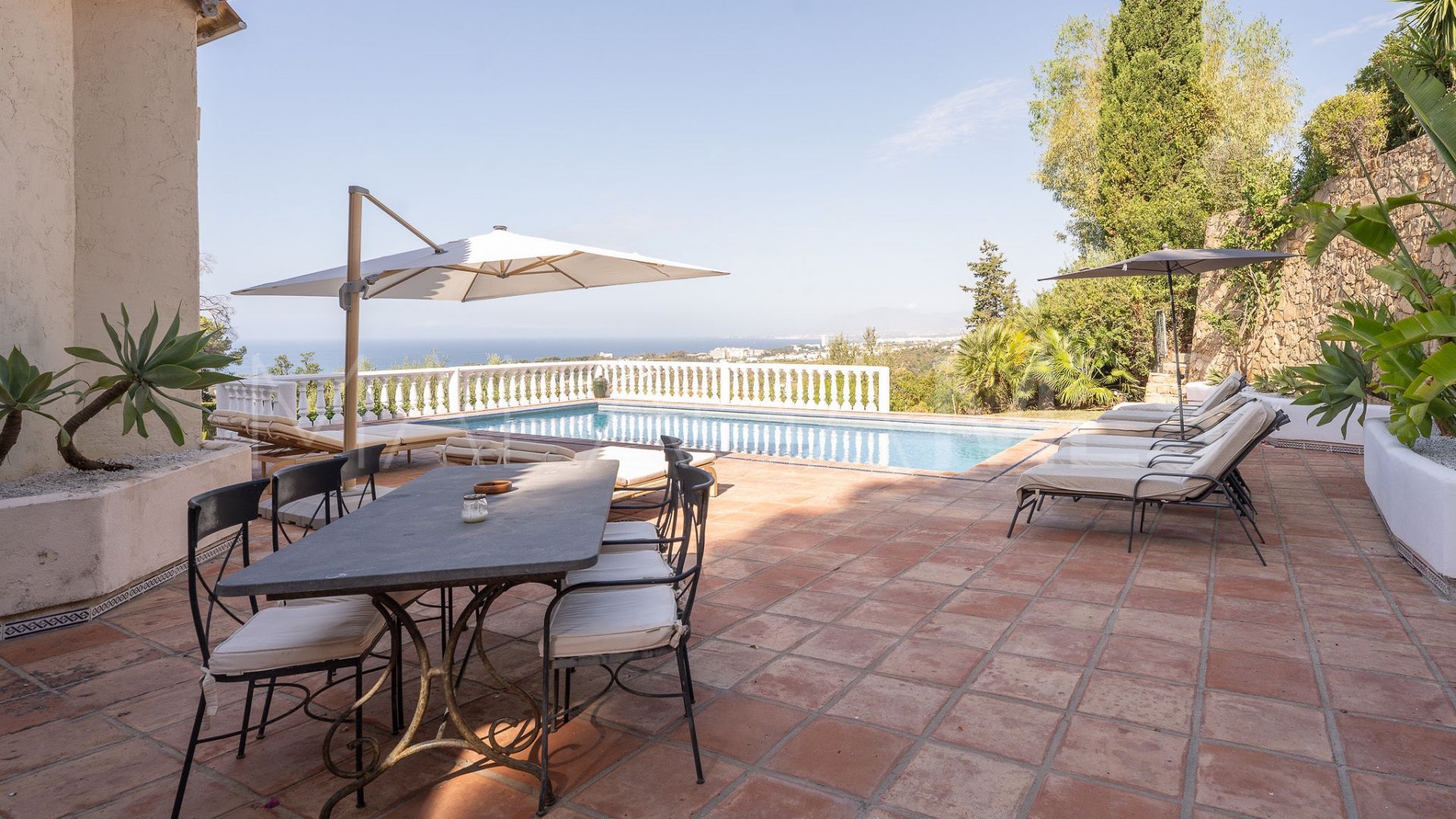 5 bedrooms villa for sale in El Rosario