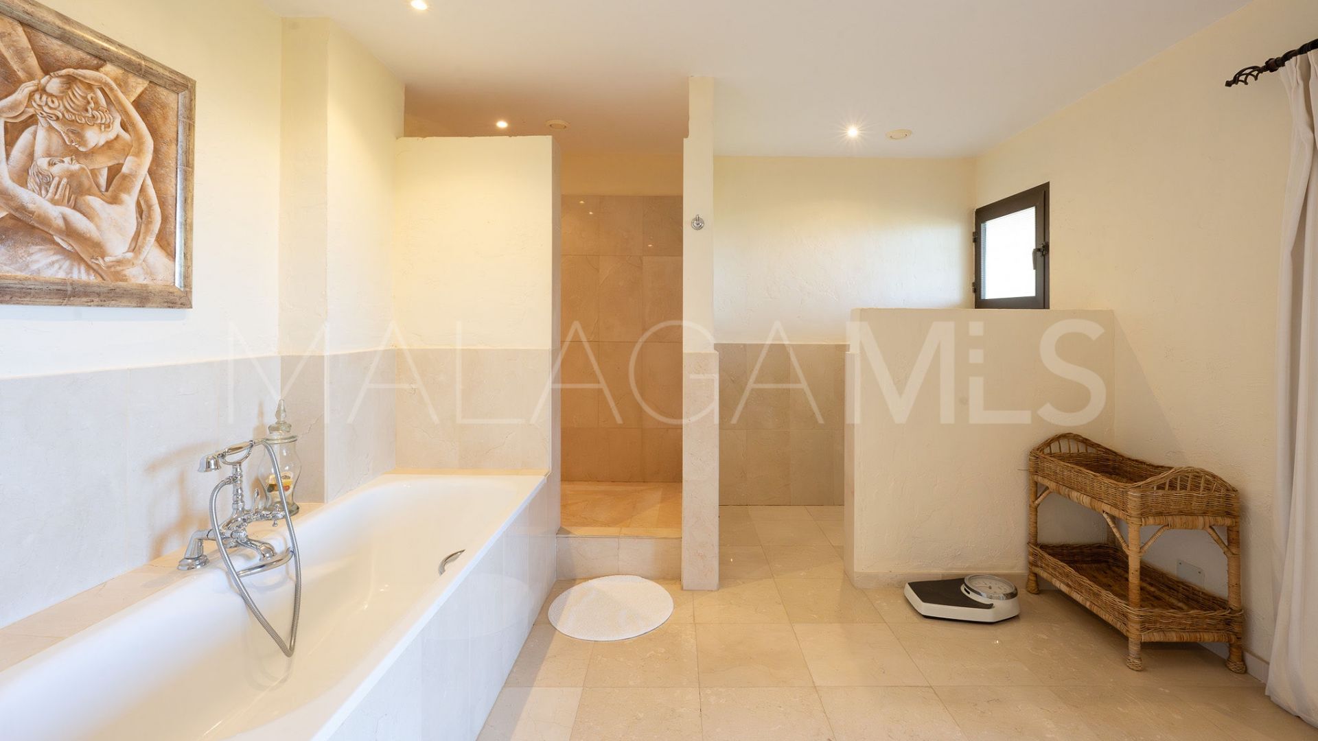 5 bedrooms villa for sale in El Rosario