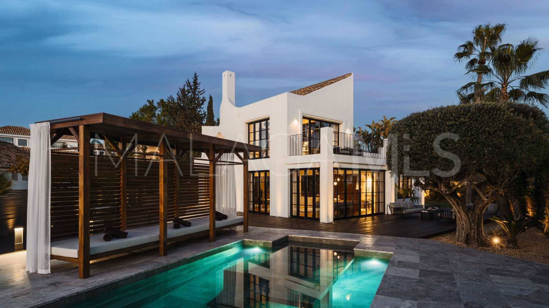 For sale Nueva Andalucia villa