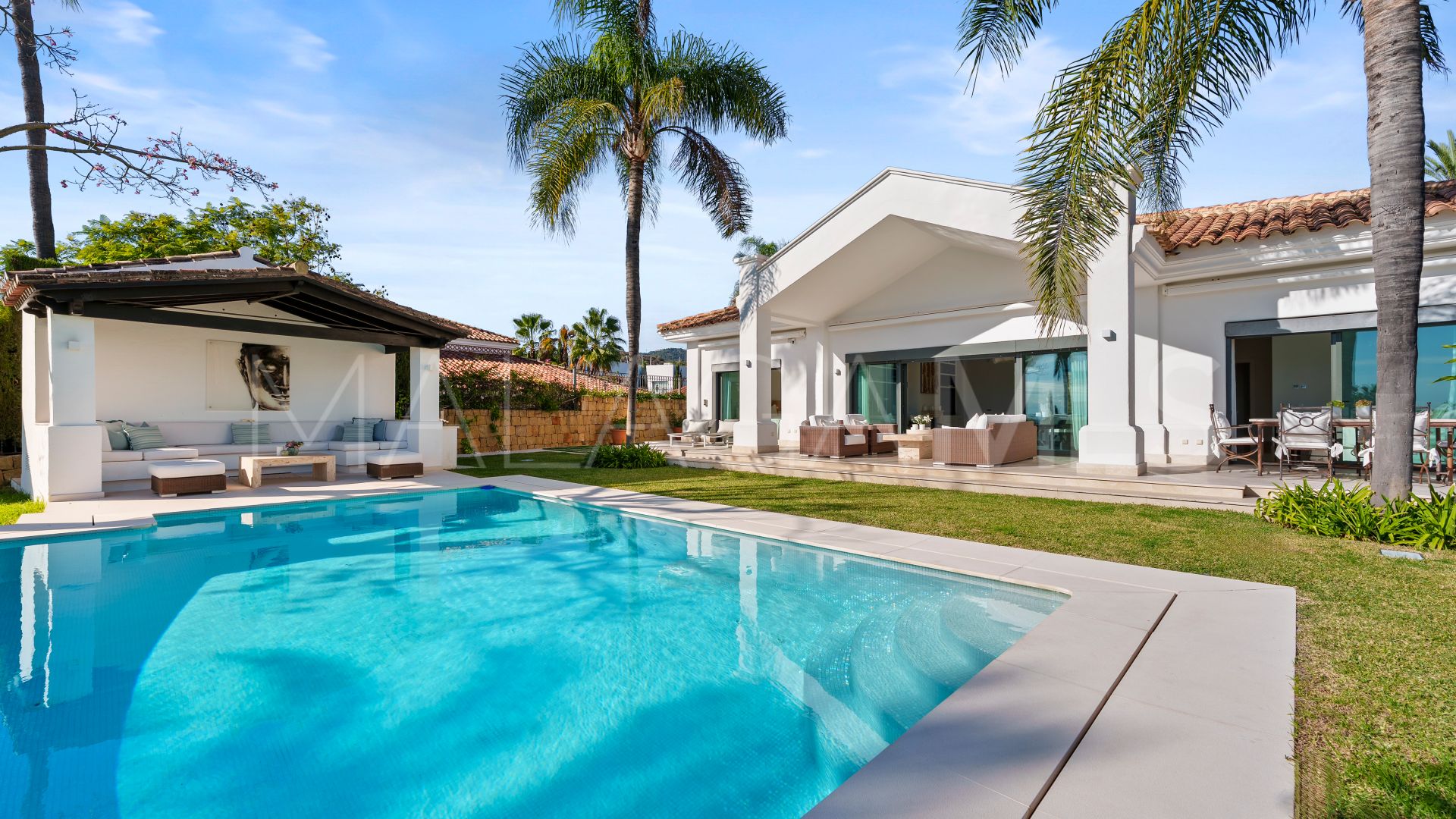 Villa with 4 bedrooms for sale in Marbella