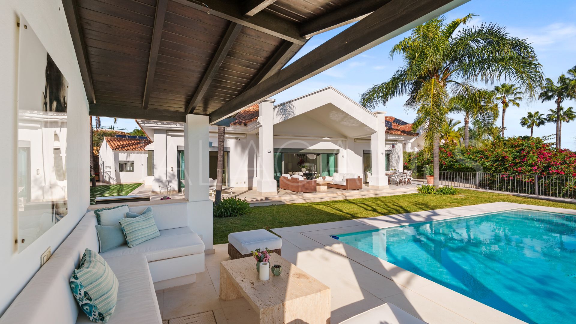 Villa with 4 bedrooms for sale in Marbella