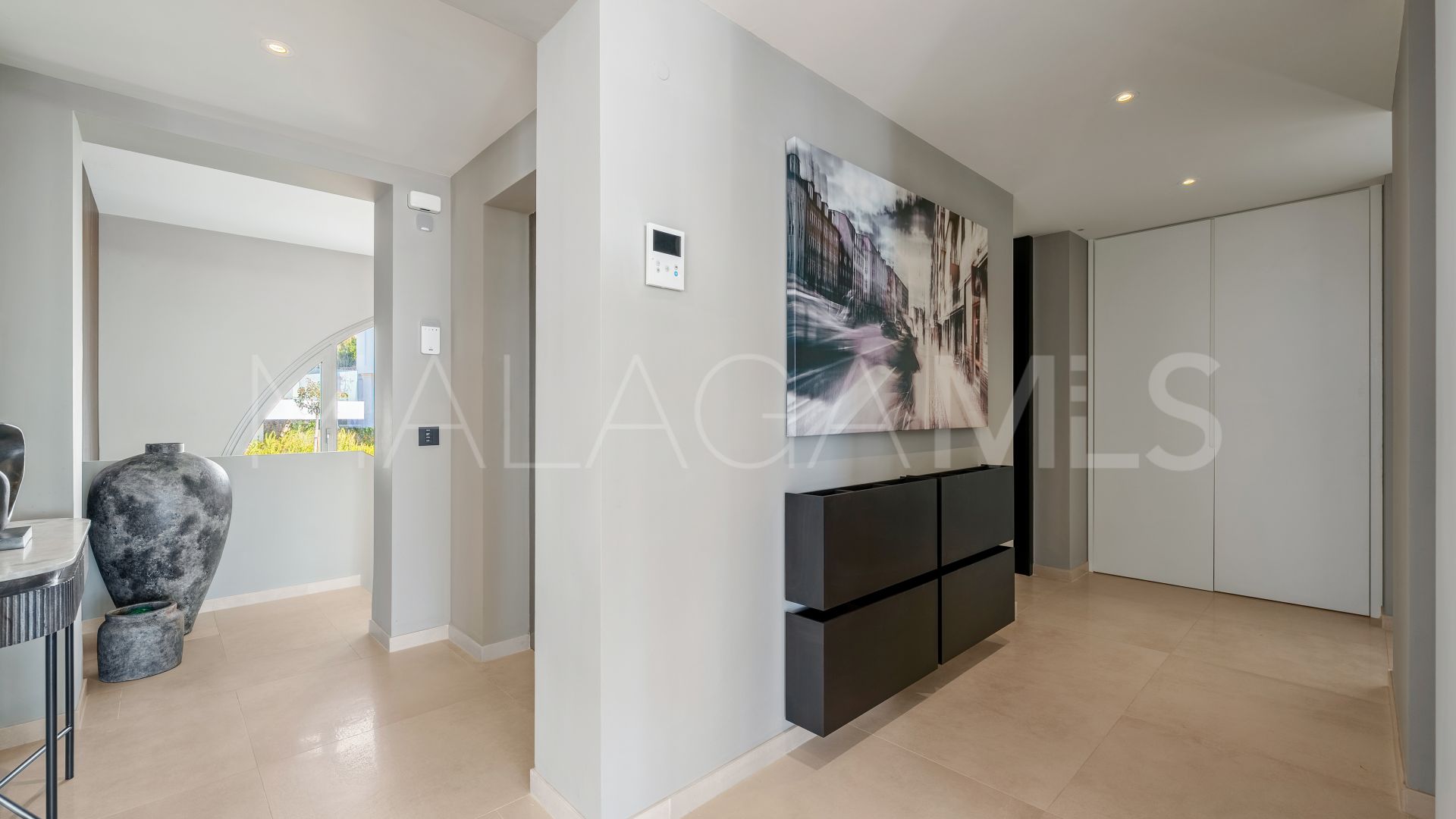 3 bedrooms Nueva Andalucia duplex penthouse for sale