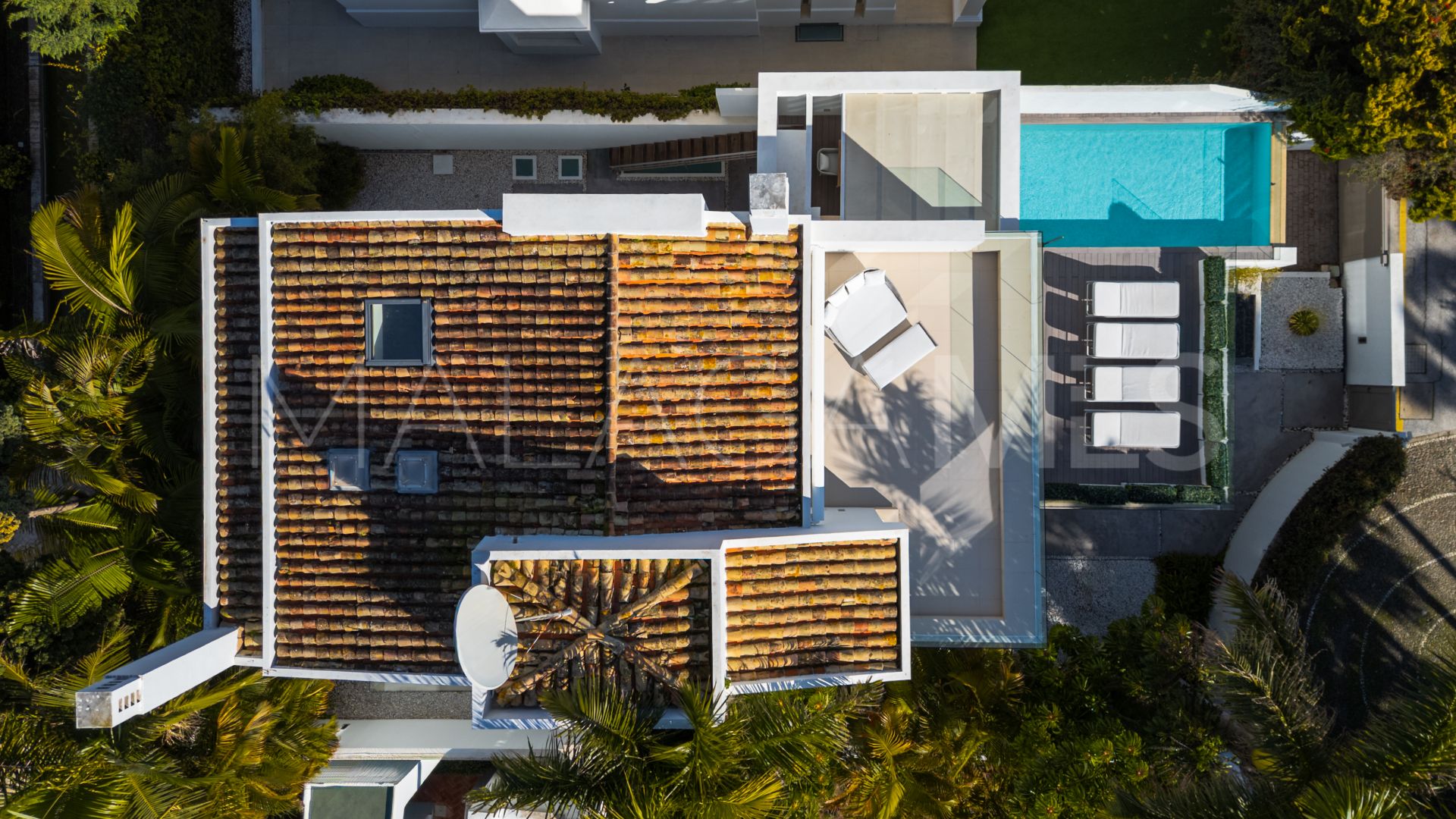 Parvilla for sale in Marbella Golden Mile