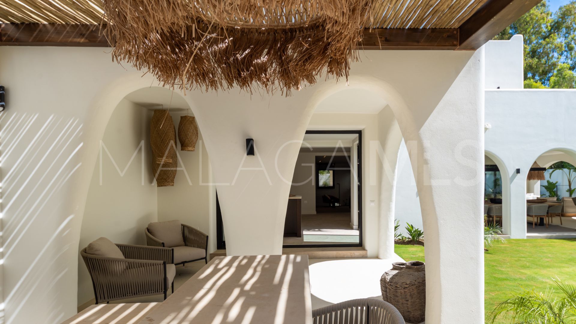Villa for sale in Casasola with 5 bedrooms