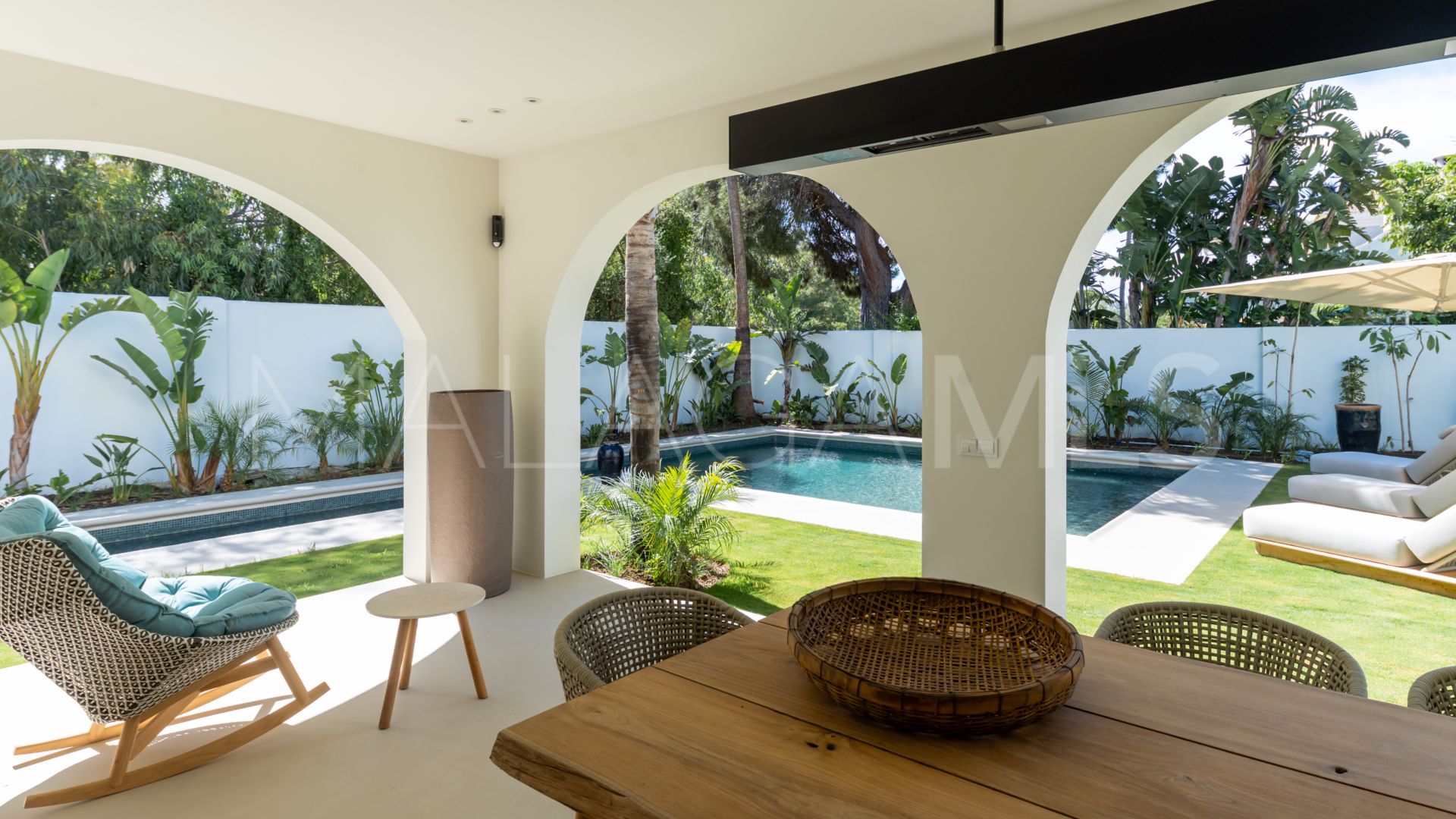 Villa for sale in Casasola with 5 bedrooms