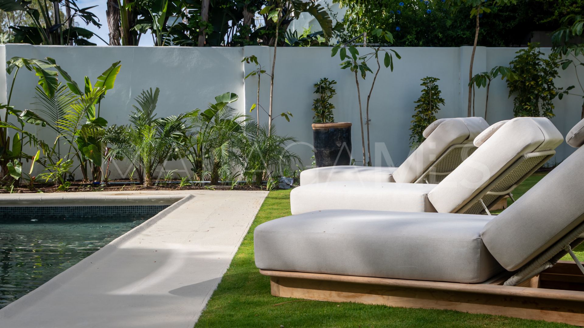 Villa for sale in Casasola with 5 bedrooms