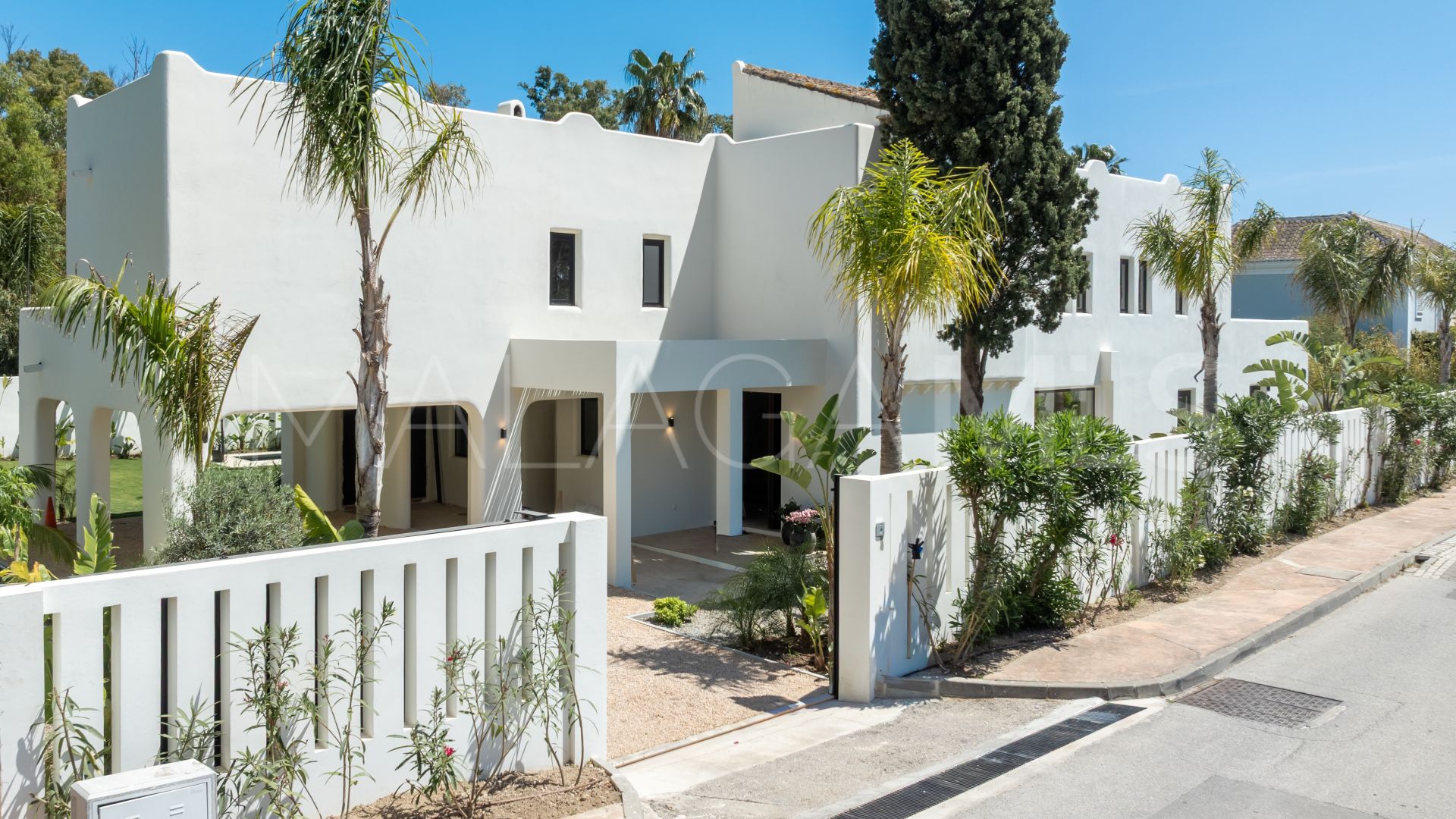 Villa for sale in Casasola with 5 bedrooms
