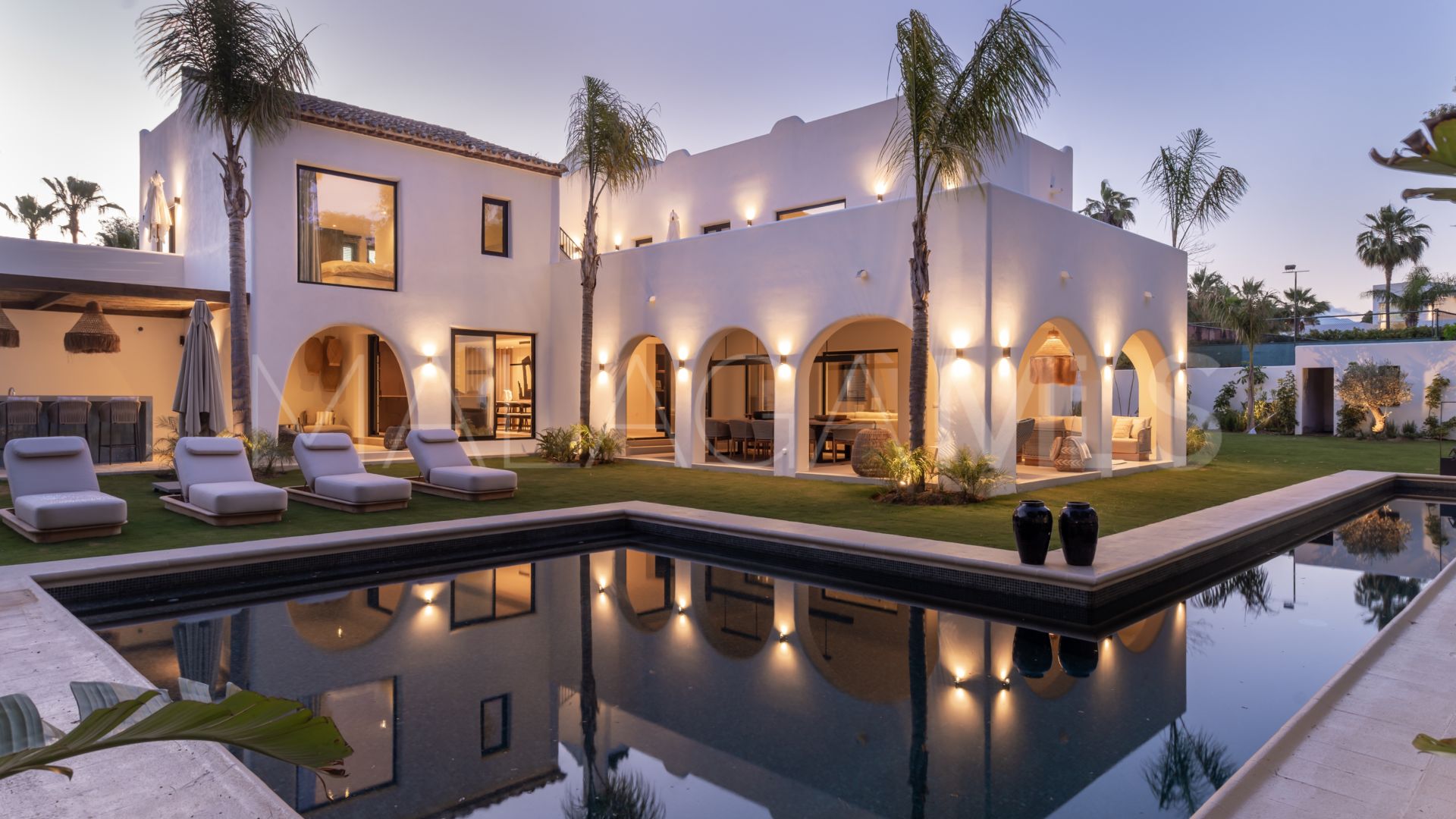 Villa for sale in Casasola with 5 bedrooms