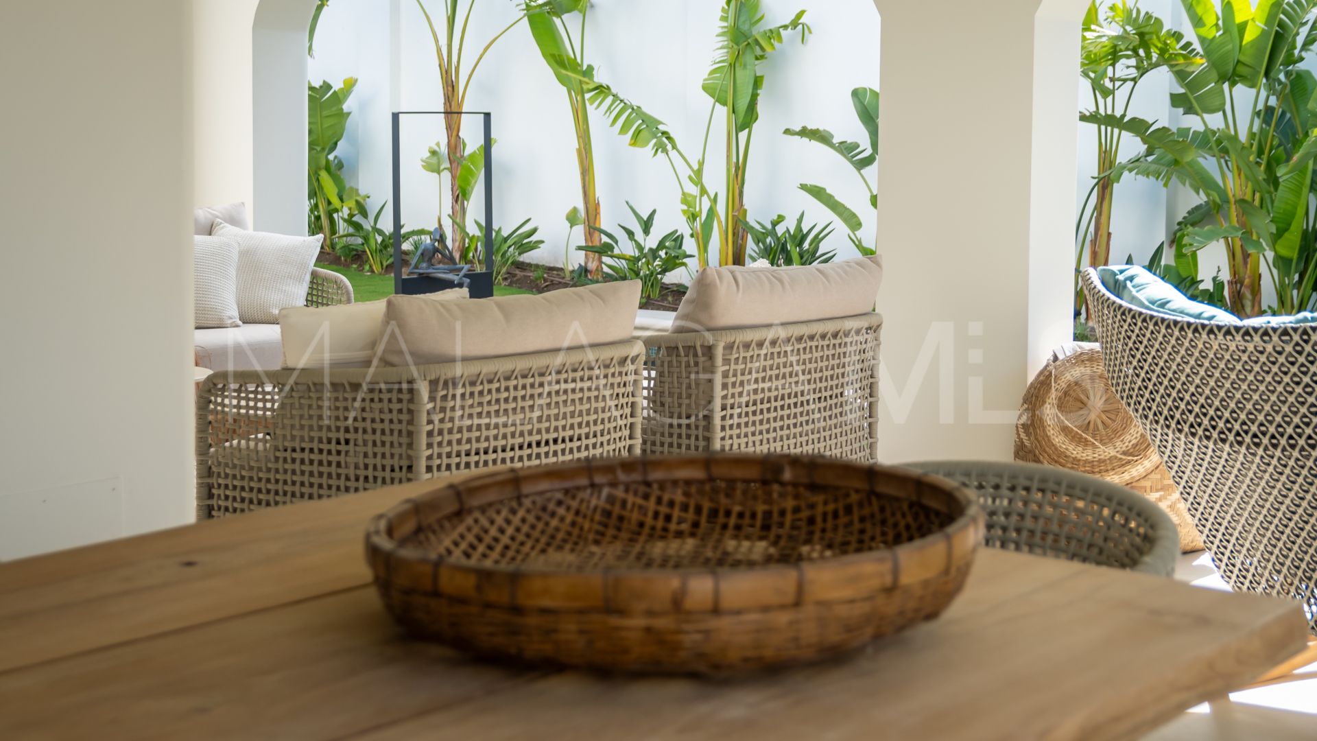 Villa for sale in Casasola with 5 bedrooms