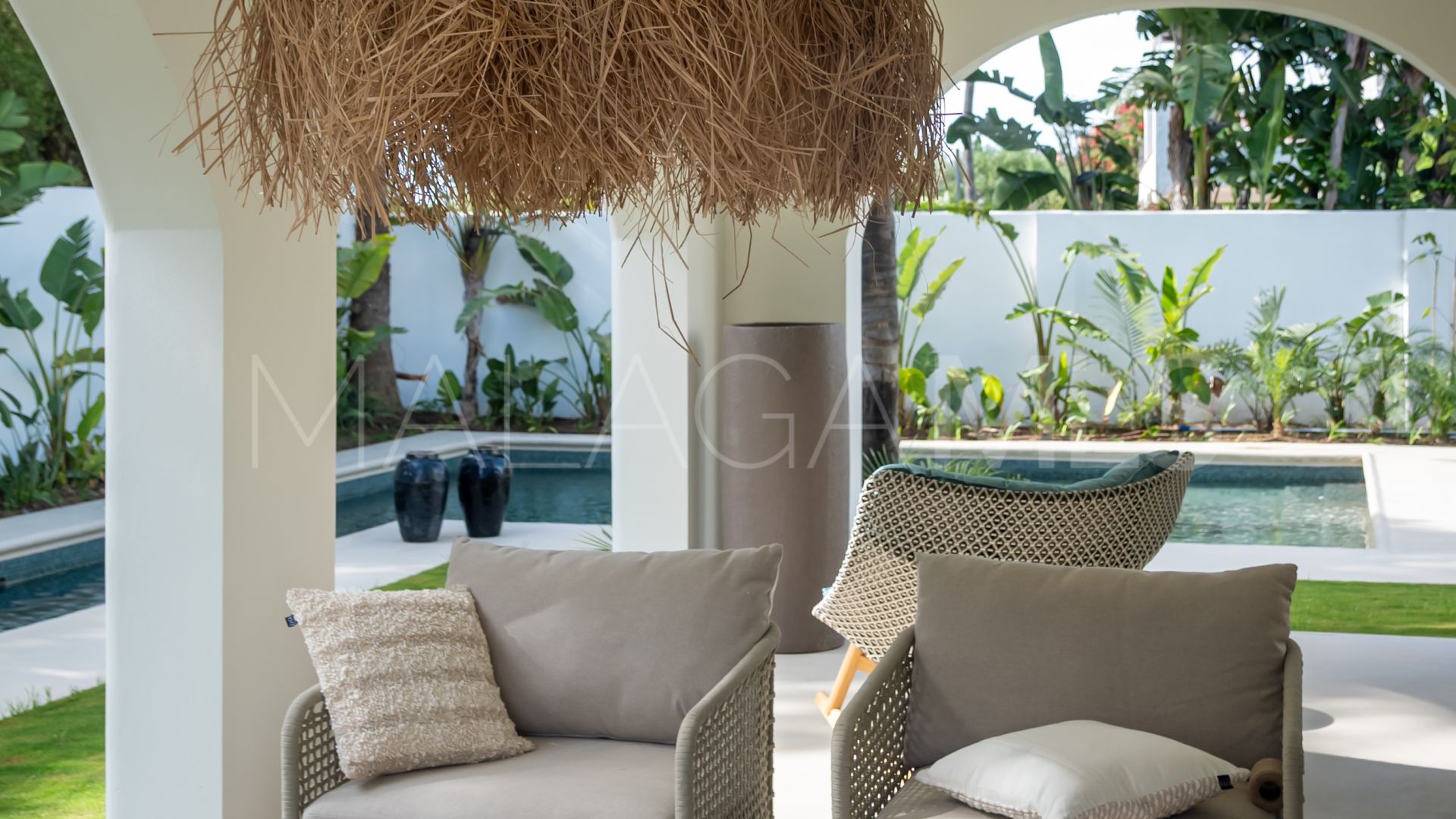 Villa for sale in Casasola with 5 bedrooms