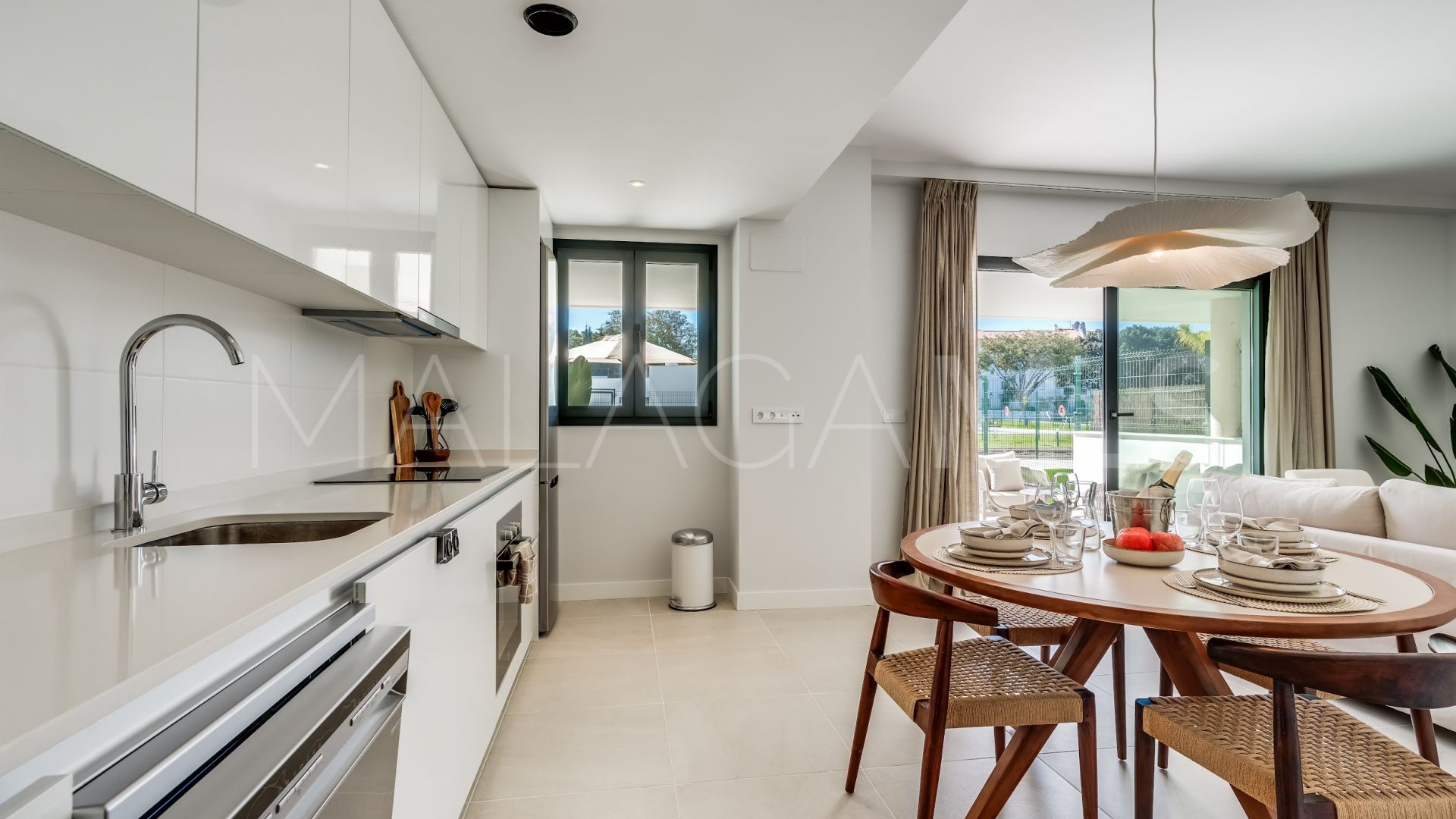 Markplanslägenhet for sale in Estepona