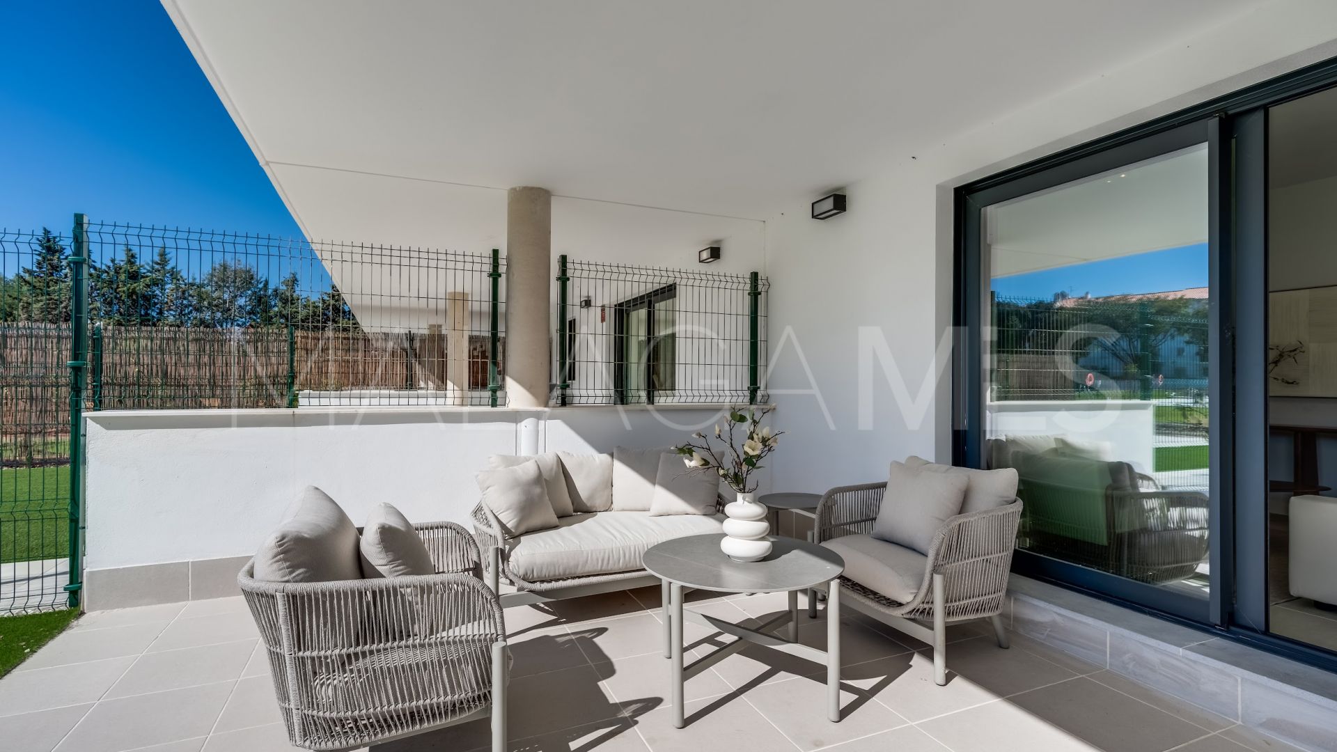 Markplanslägenhet for sale in Estepona